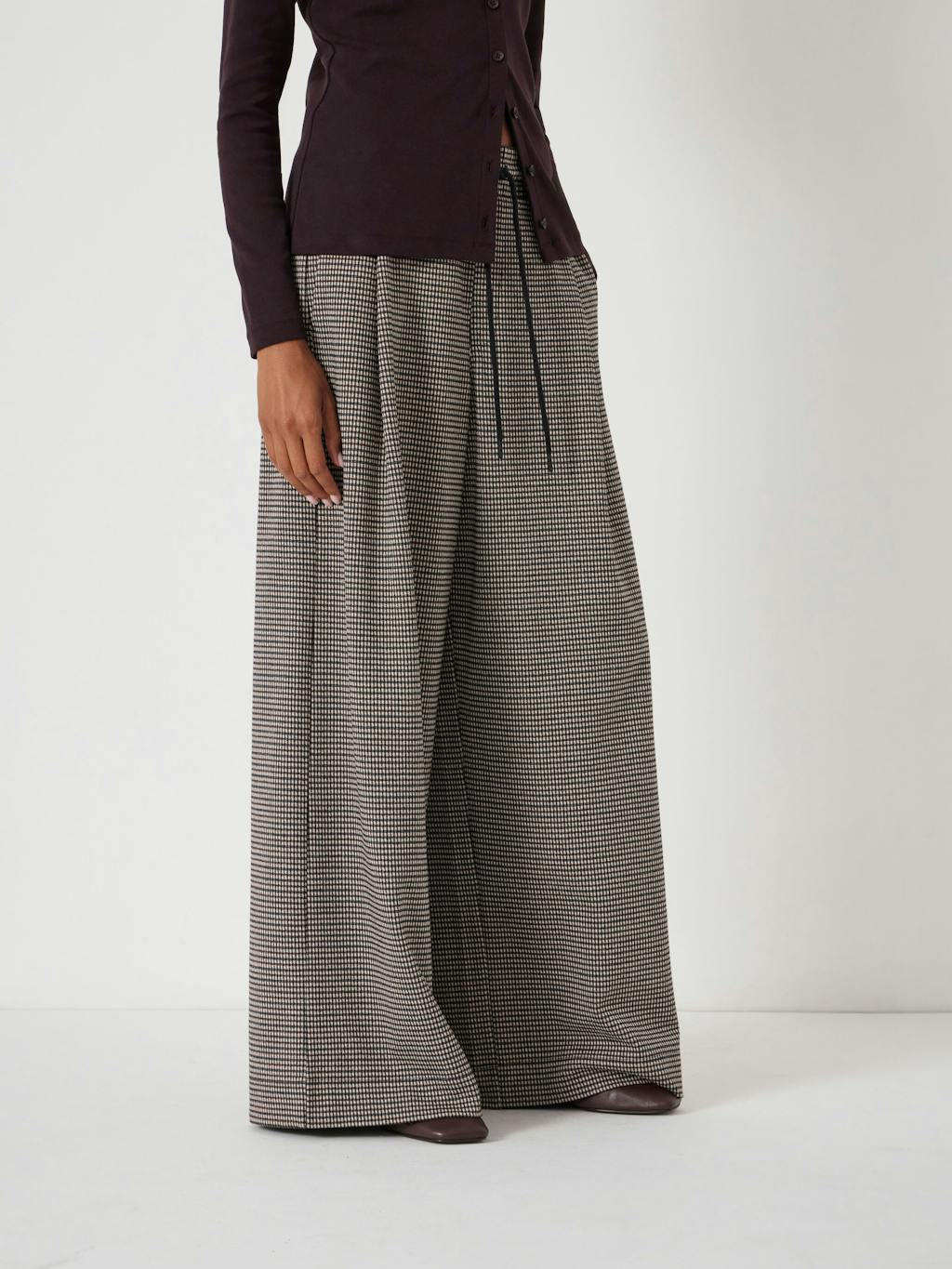 014222-4805-03 Check Wide Leg Jersey Trousers