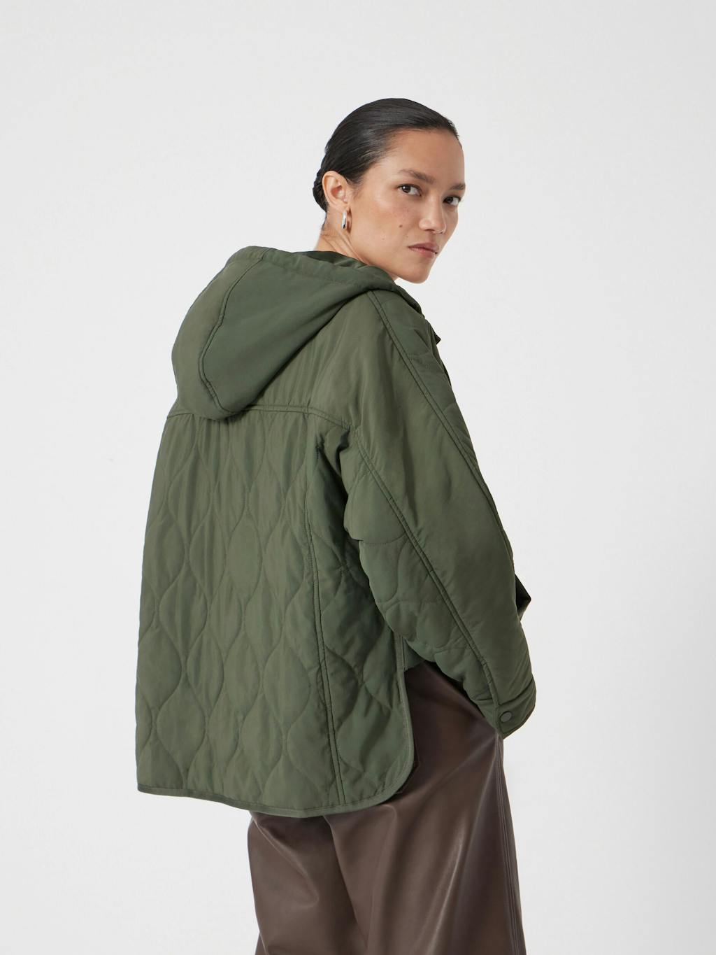 013004-2088-02 Briar Pop Over Puffer