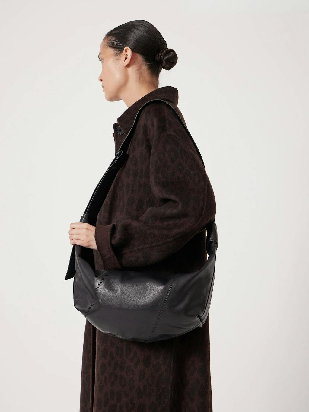 014114-0456-05 Oversized Leather Crescent Bag