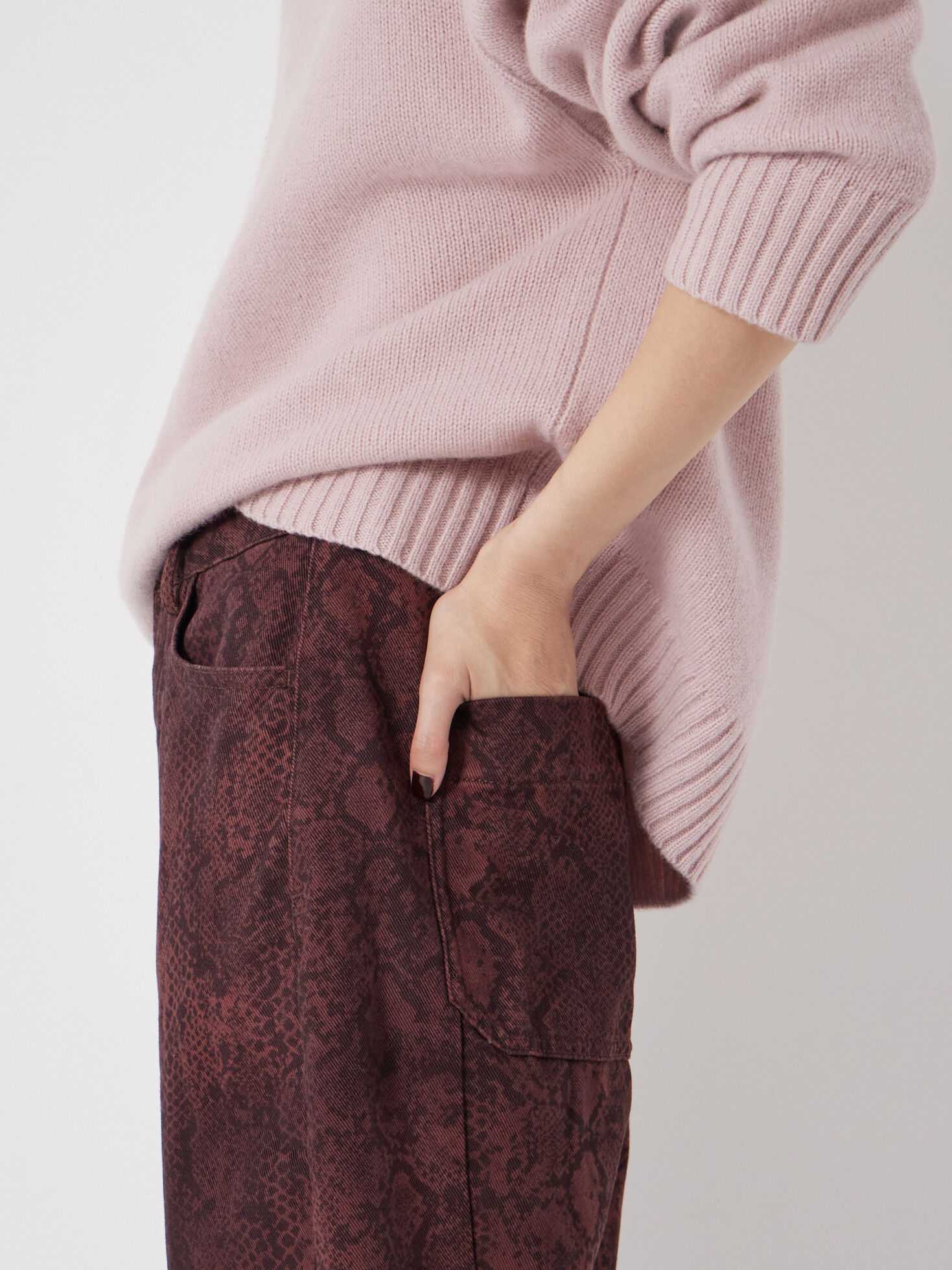 Cordelia Barrel Leg Snake Print Jeans