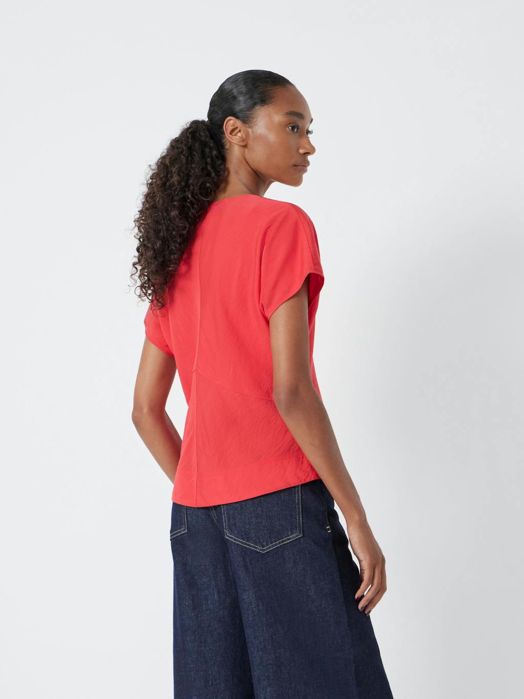 014546-1044-03 Grace Air Flow Short Sleeve Top