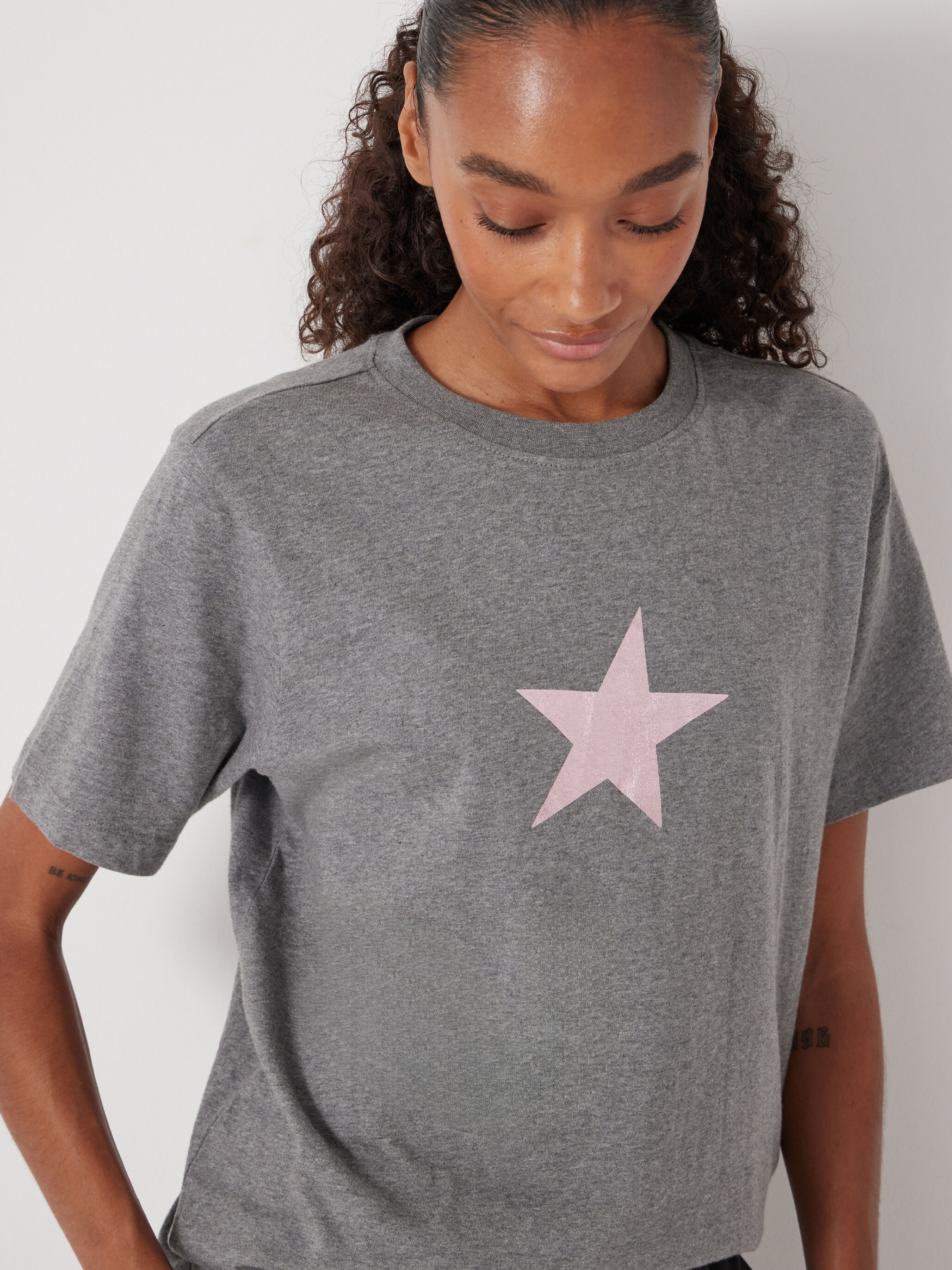 Metallic Star Graphic T-Shirt
