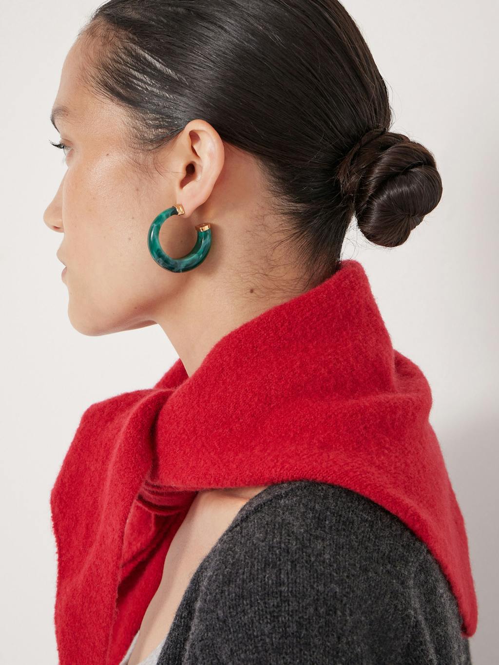 014624-3037-02 Chunky Resin Hoops