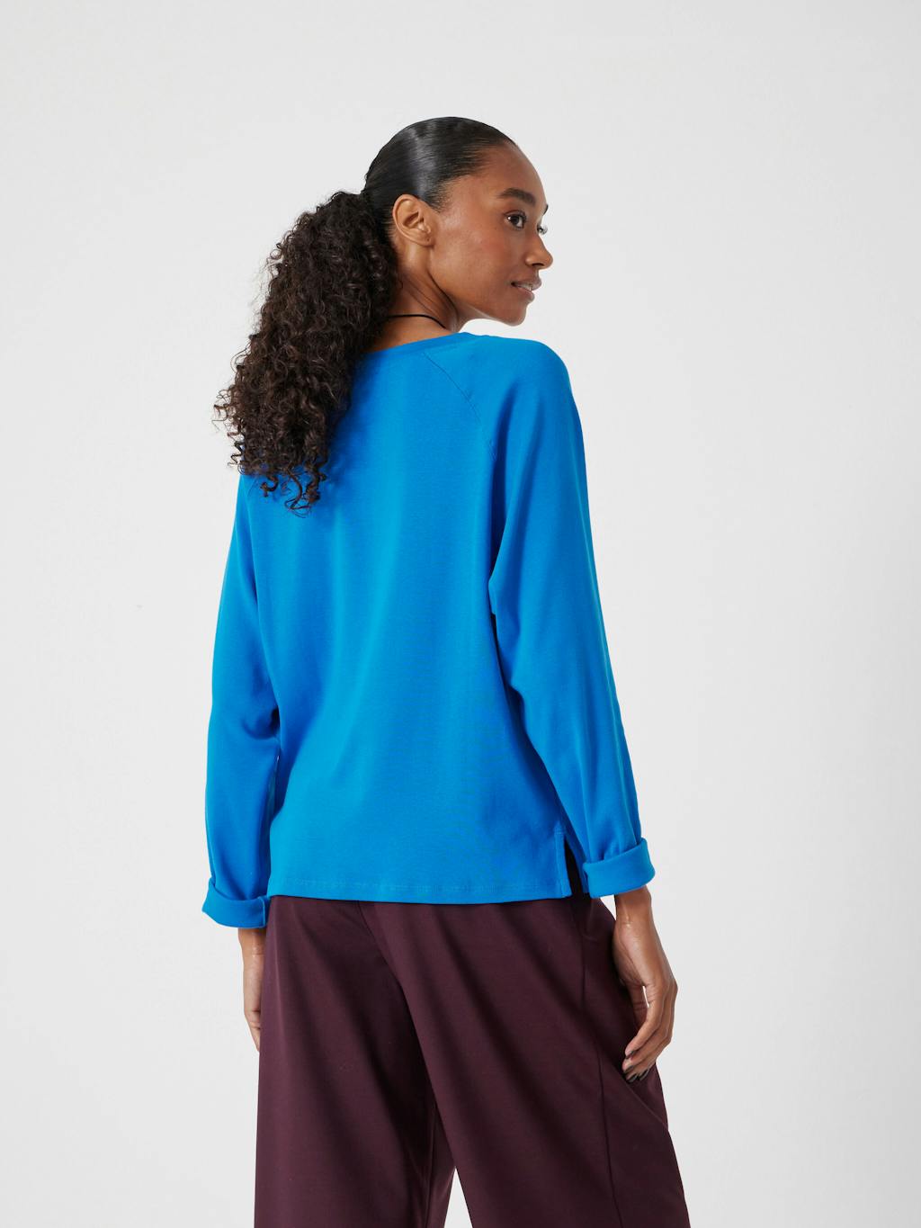 009137-1619-04 Matilda Cotton Raglan Top