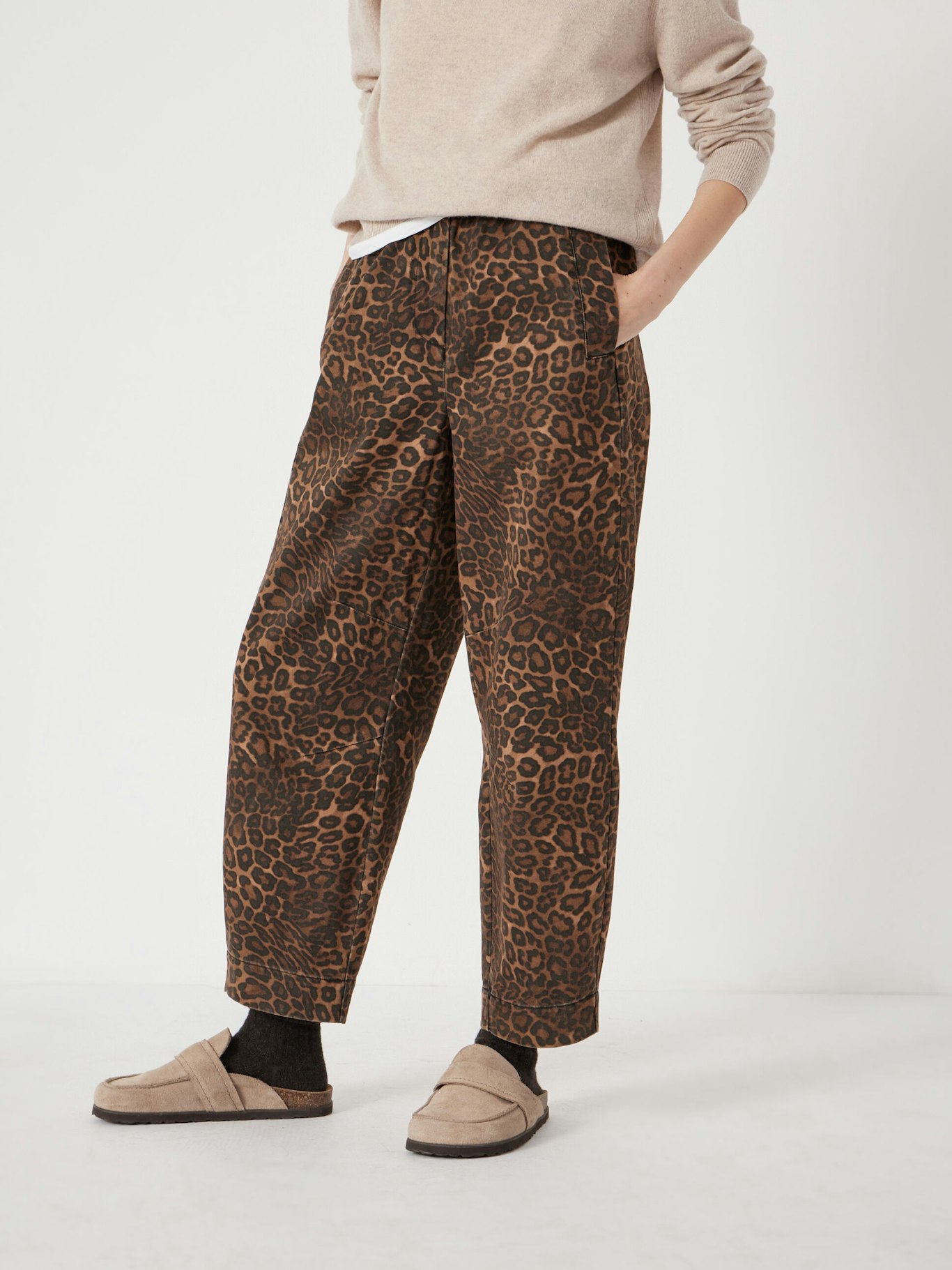 012702-4728-02 Jack Barrel Leg Pull On Cotton Trousers