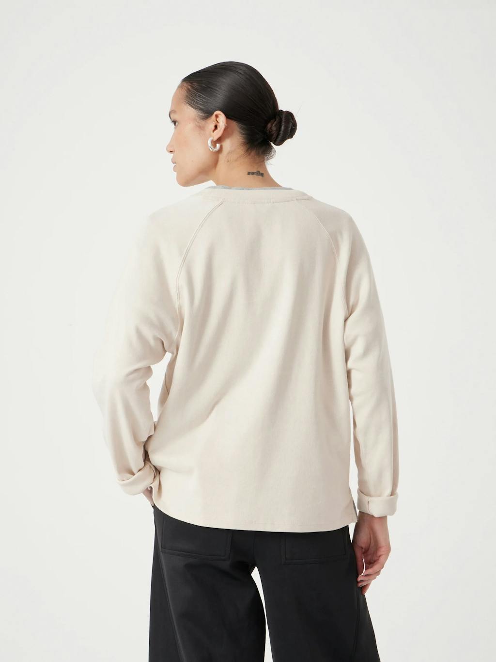 009137-0005-03 Matilda Cotton Raglan Top