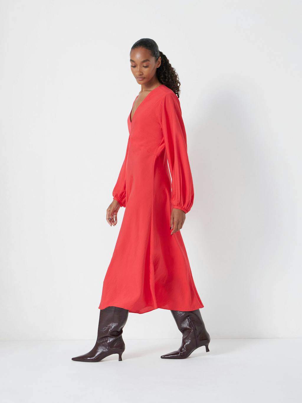 014470-1056-02 Grace V-Neck Long Sleeve Dress