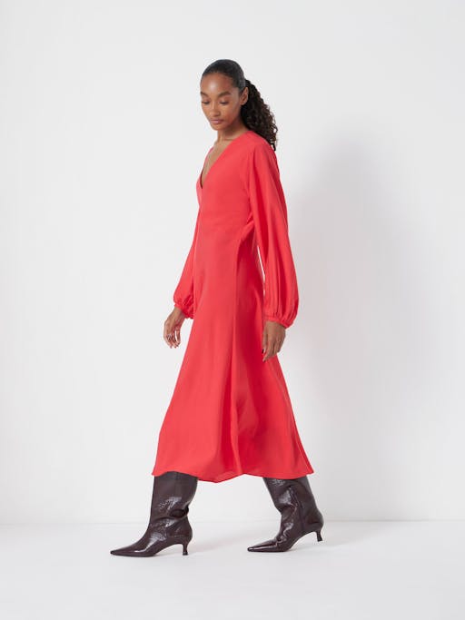 Grace V-Neck Long Sleeve Dress