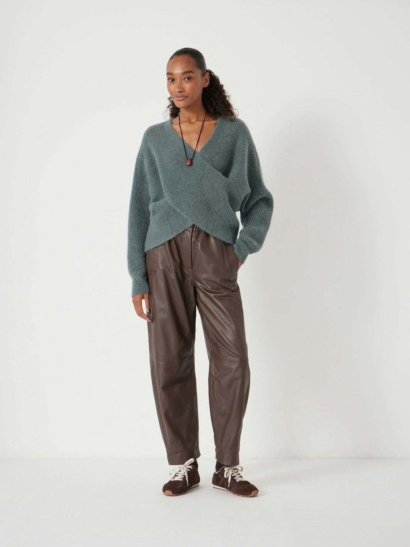012447-1833-01 Betty Wool Blend Jumper