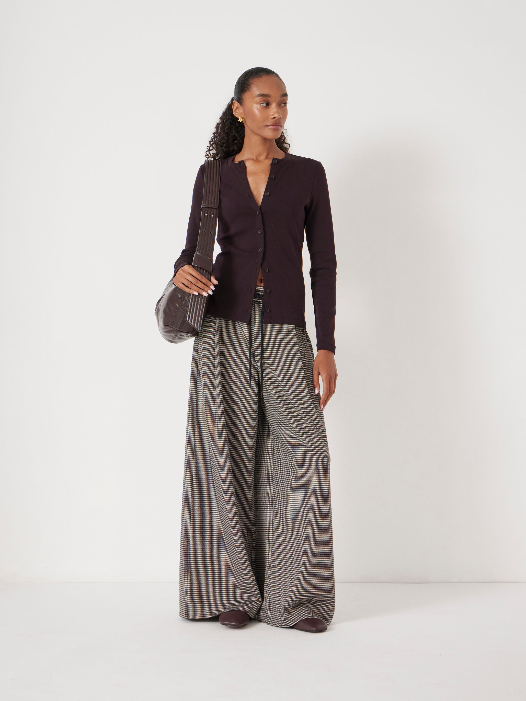 Button Ribbed Long Sleeve Top (Raisin Brown)