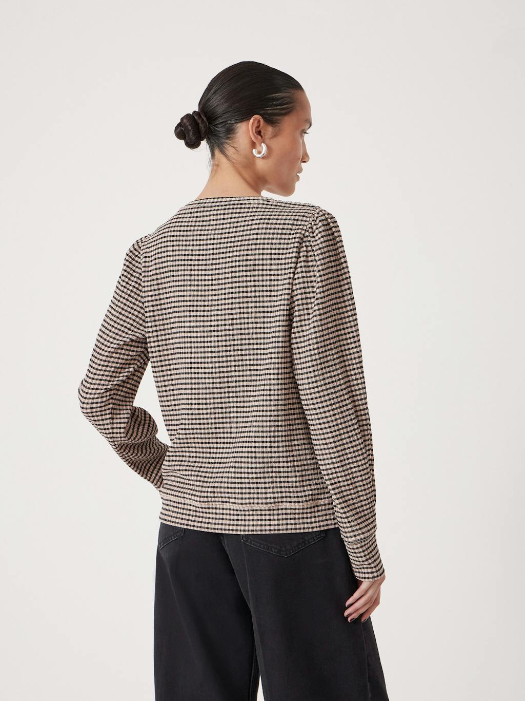 014488-0331-04 Emily Gingham Puff Sleeve Top