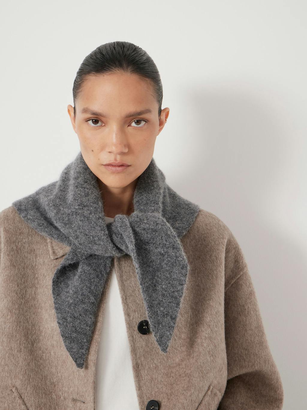 014309-2805-04 Alpaca-Blend Triangle Scarf