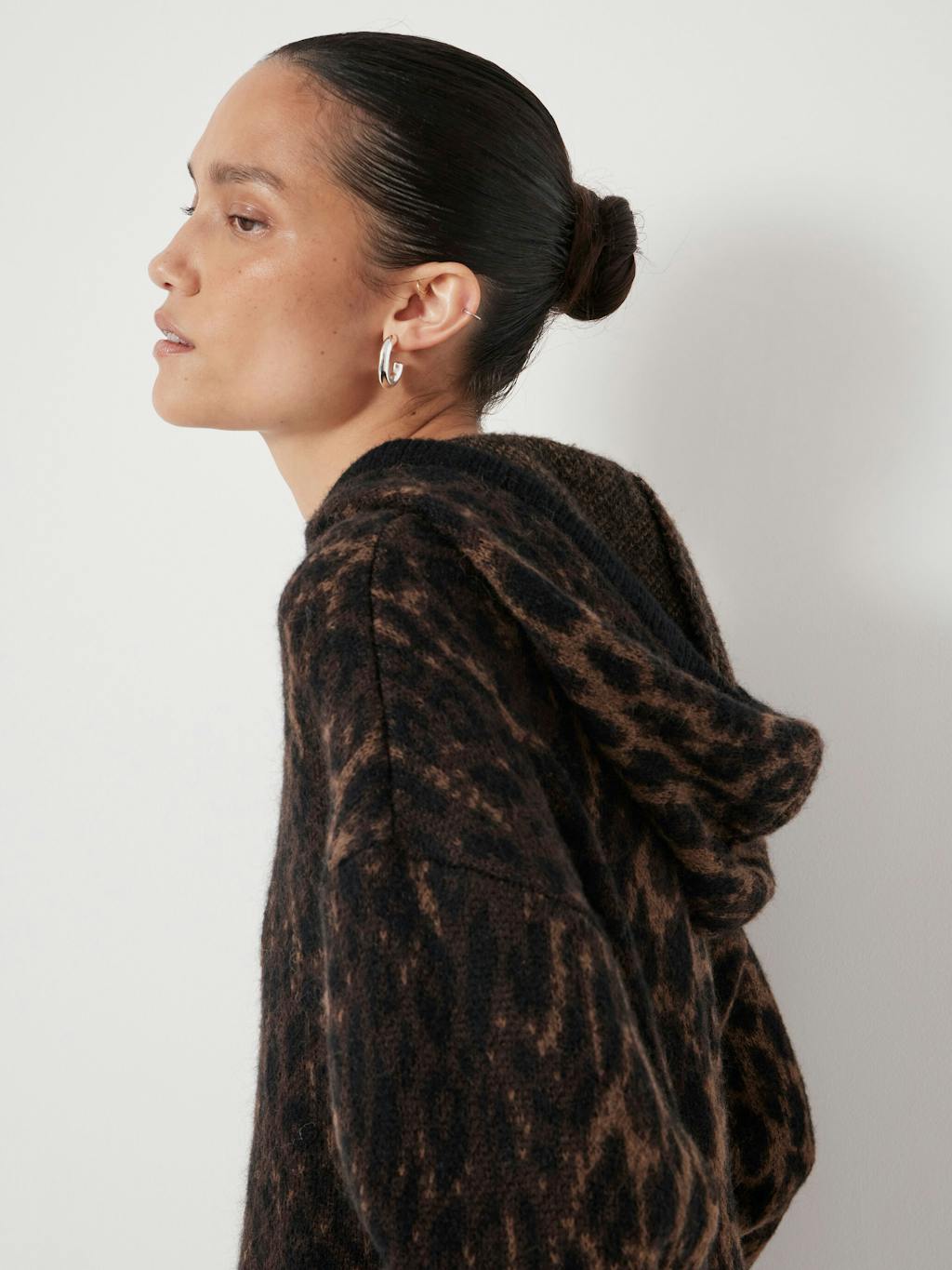 013674-0456-03 Animal Jacquard Hoodie with Mohair