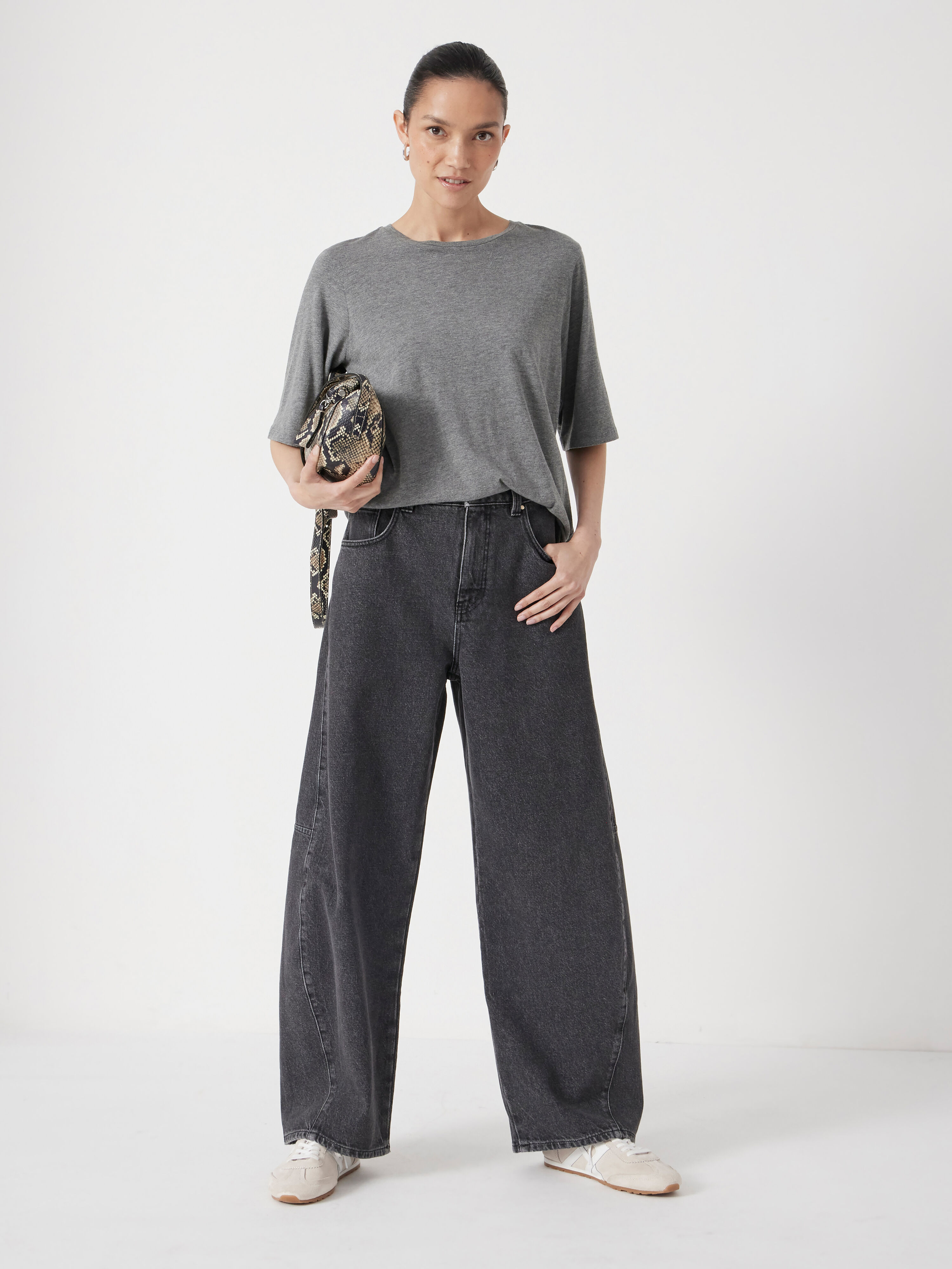 Reece Drapey T-Shirt