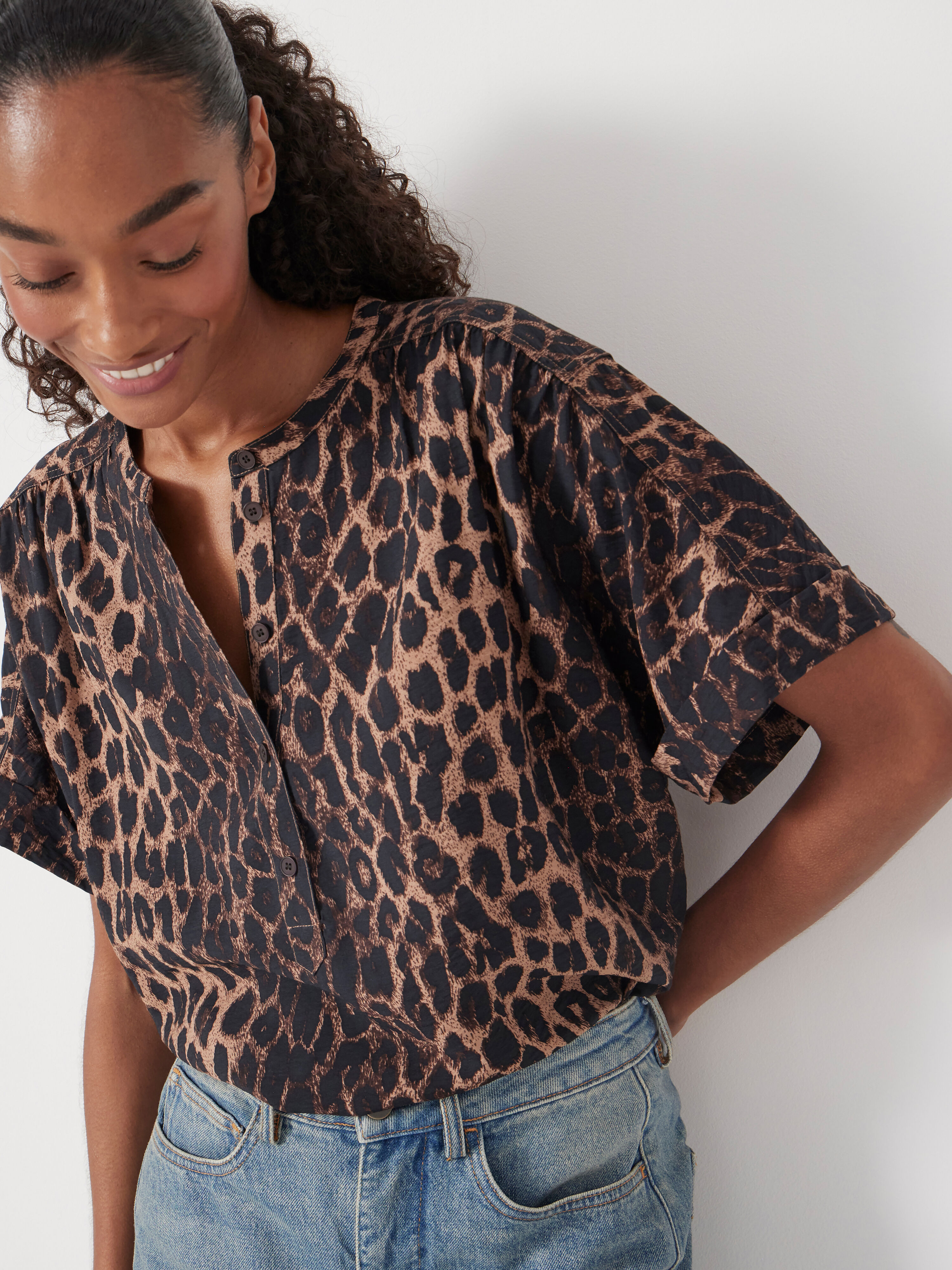 Debbie Air Flow Blouse - Soft Leopard | Hush