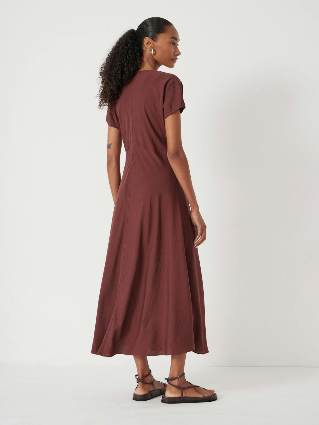 011762-0674-04 Grace Air Flow V-Neck Maxi Dress