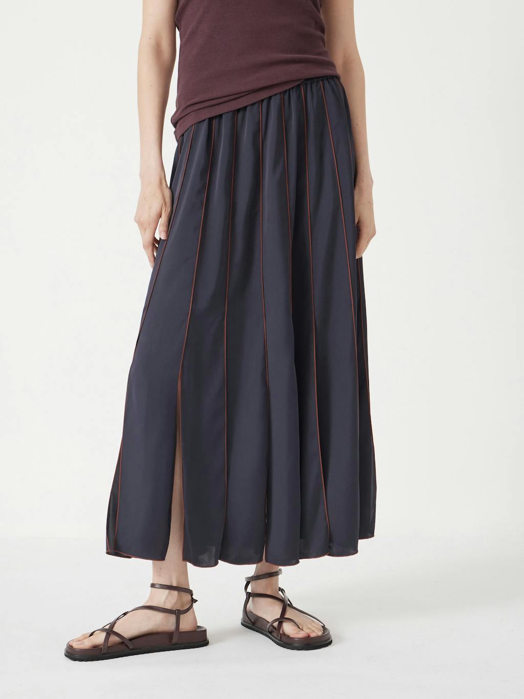 013920-1658-03 Pippa Satin Pleated Skirt