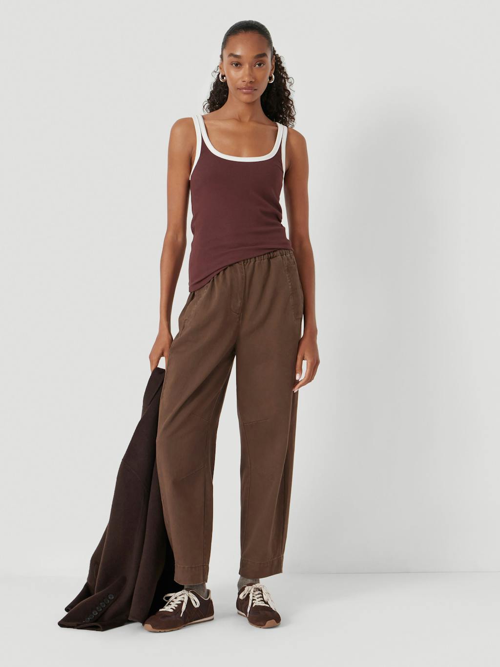 012702-0538-02 Jack Barrel Leg Pull On Cotton Trousers