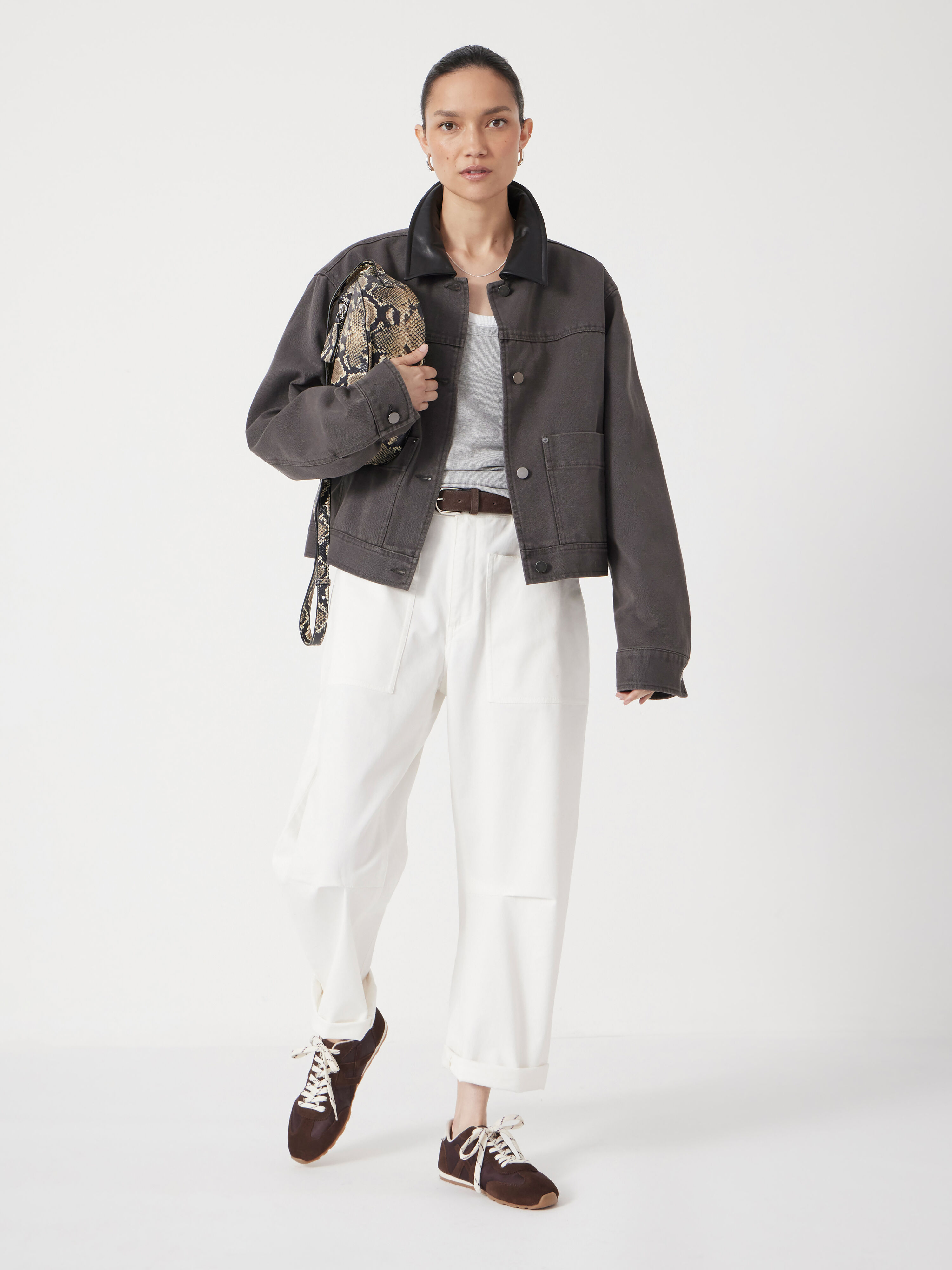 Leather Collar Cropped Jacket