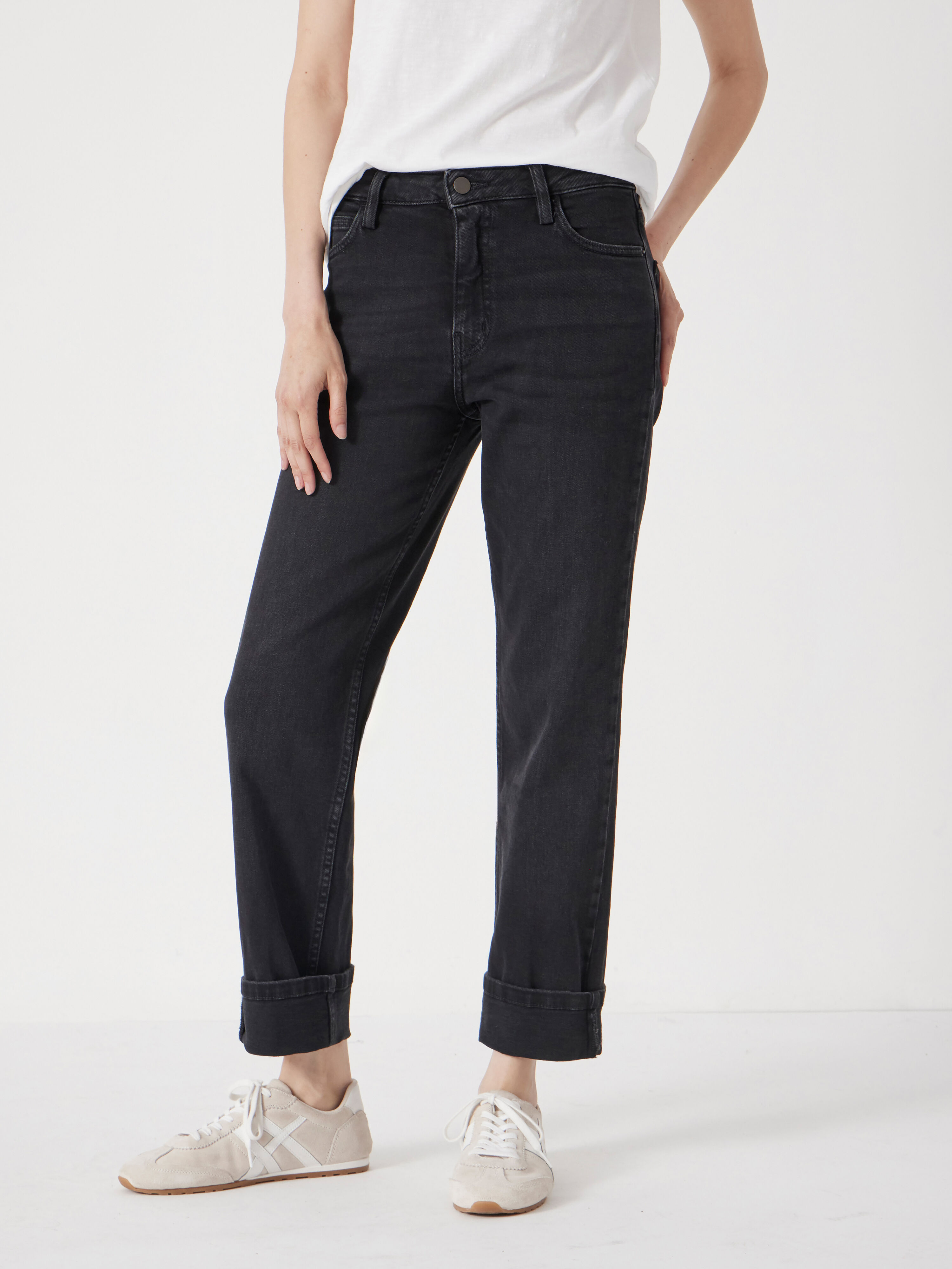 Agnes Straight Leg Jeans
