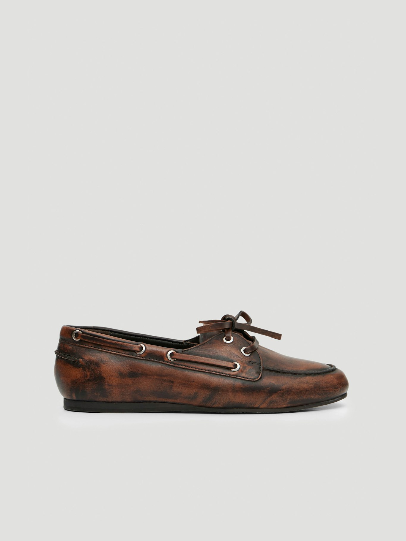 013599-0533-01 Leather Tie Loafers