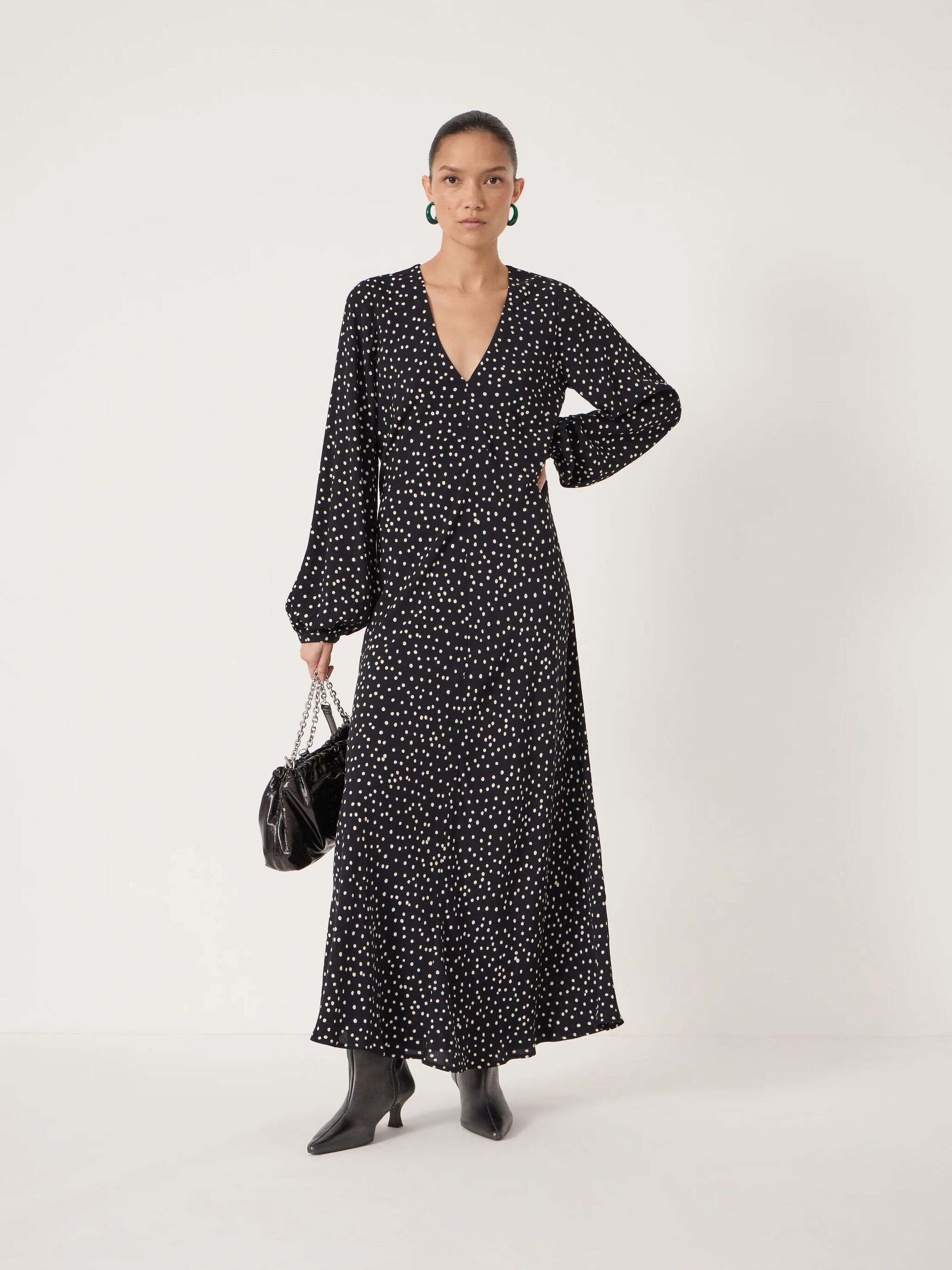 Grace V-Neck Long Sleeve Dress
