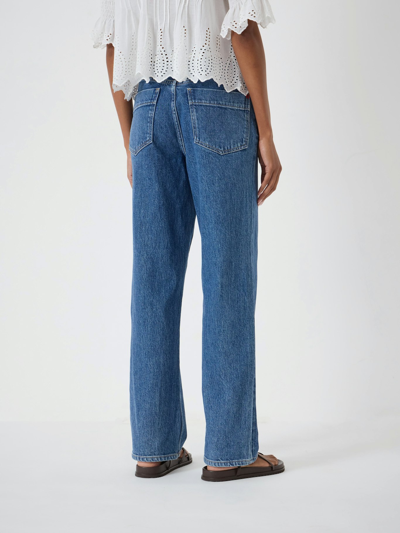014377-3146-03 Ezri Column Leg Jeans