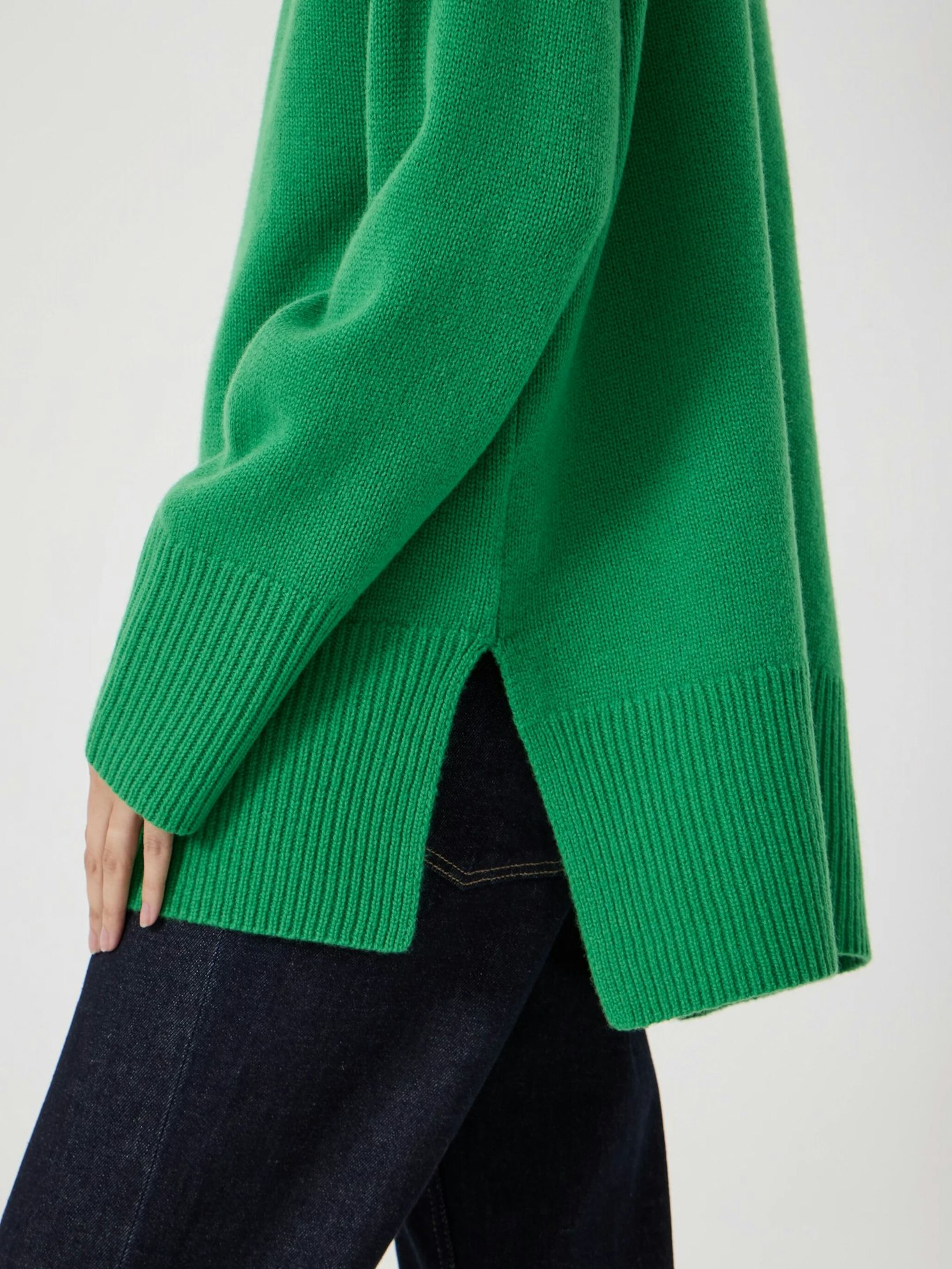 014132-2159-04 Carys Merino Collared Relaxed Jumper