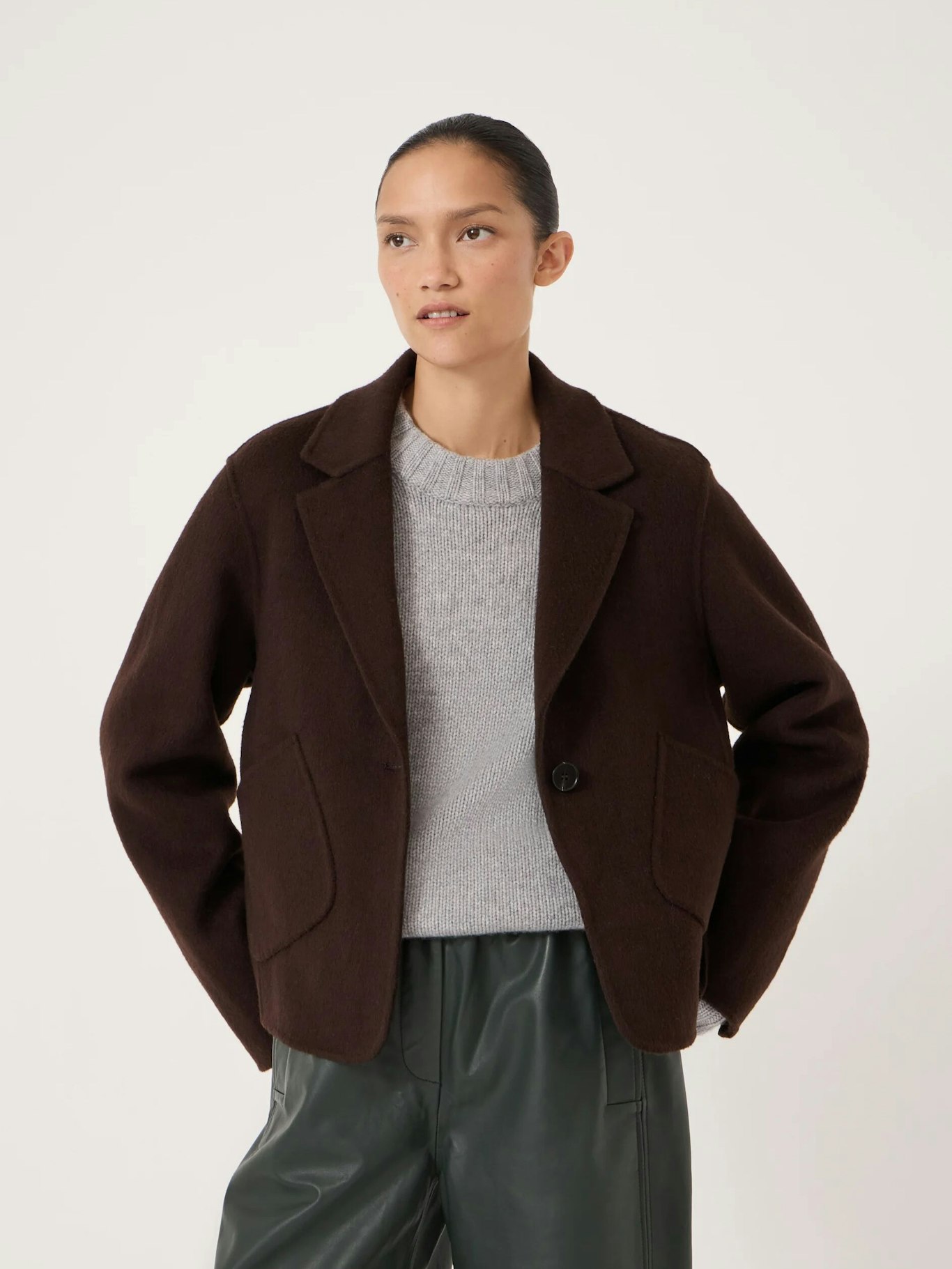 014229-0676-01 Mina Pure Wool Double Faced Cropped Blazer