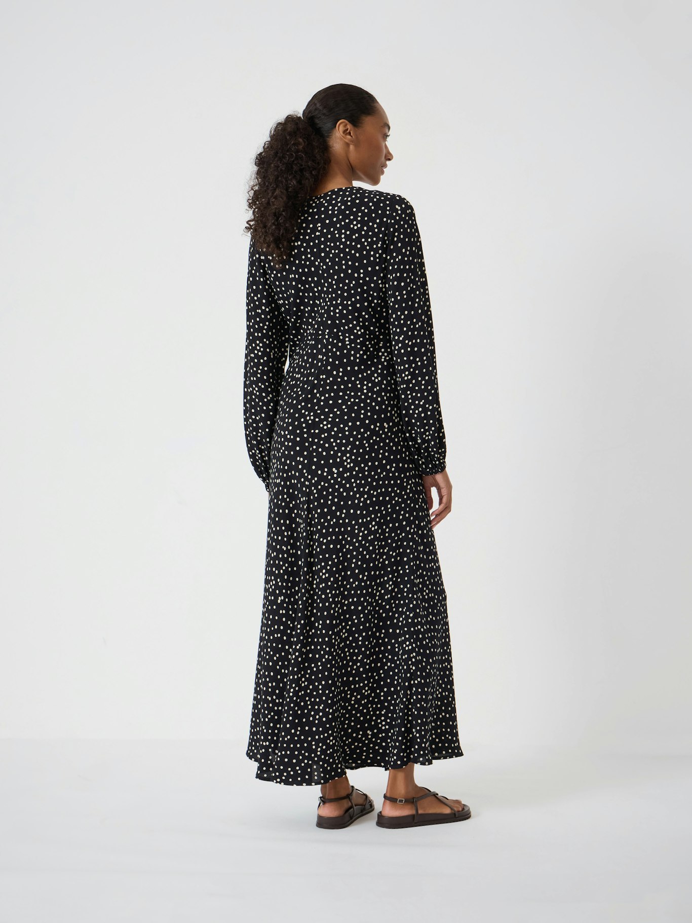 014786-4867-03 Grace V-Neck Long Sleeve Dress