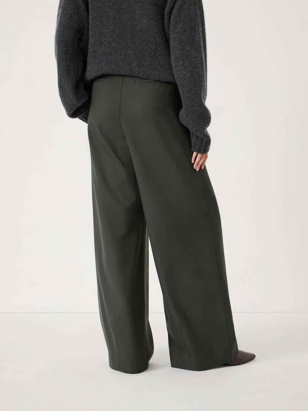 014381-2009-03 Adena Wide Leg Trousers