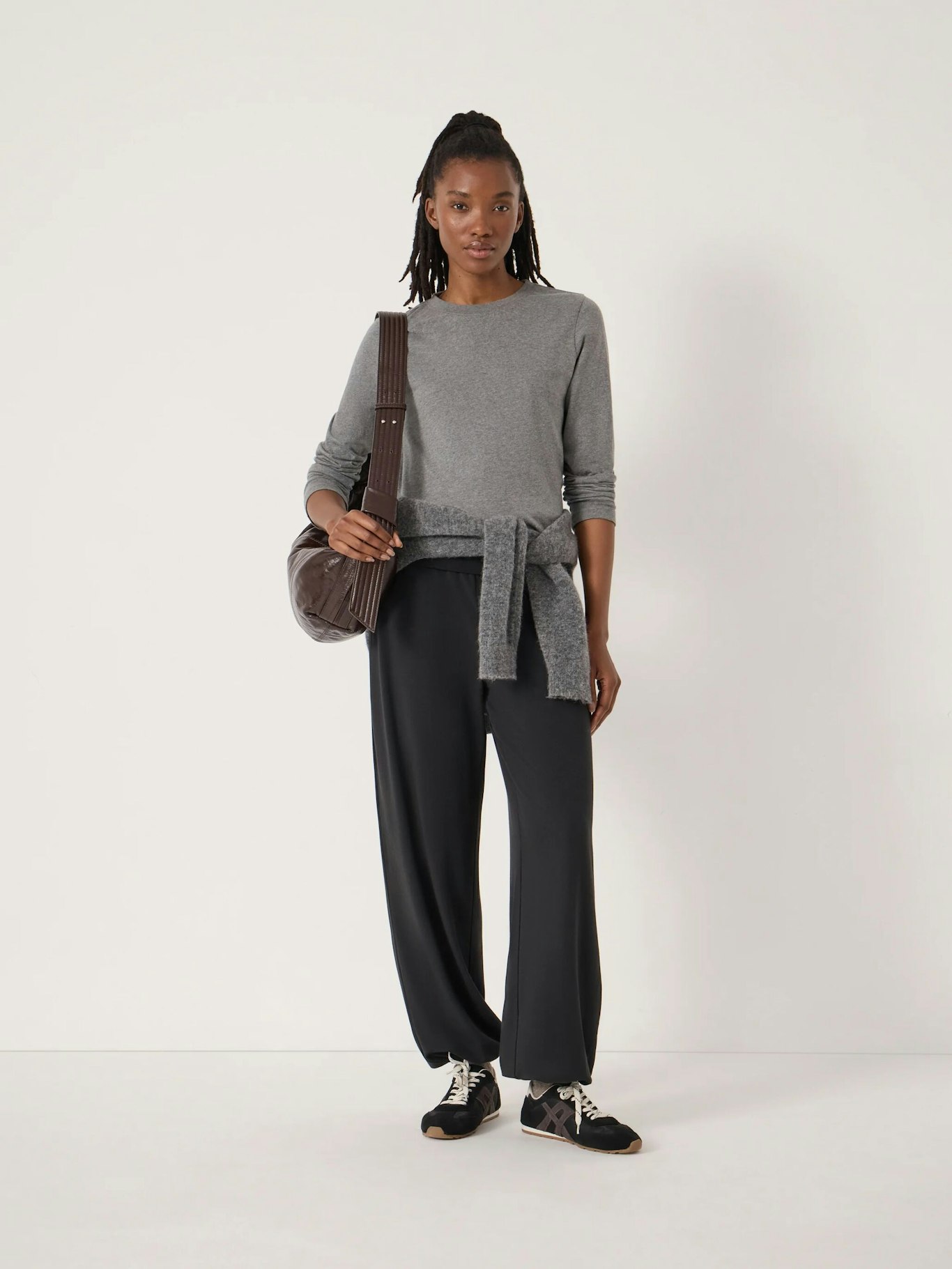 014517-0456-01 Amelia Bubble Hem Joggers
