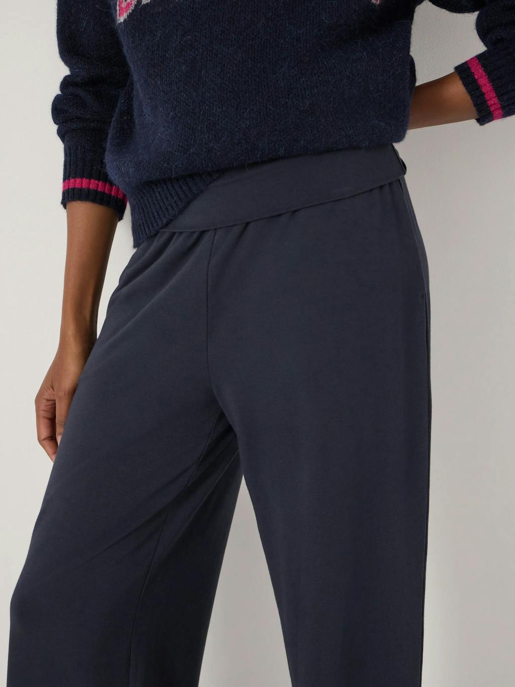 014517-1659-04 Amelia Bubble Hem Joggers