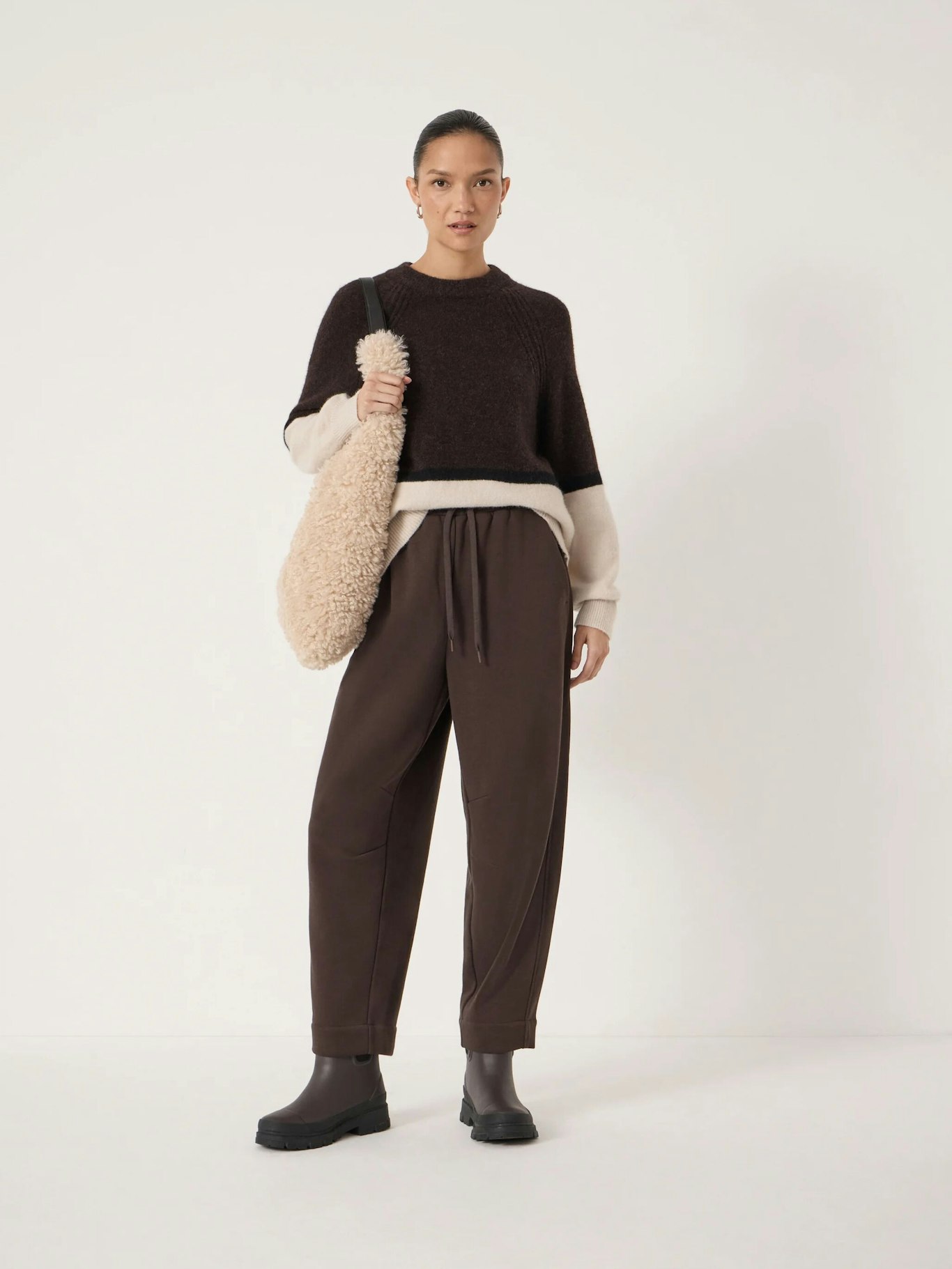 014384-0081-01 Jack Barrel Joggers