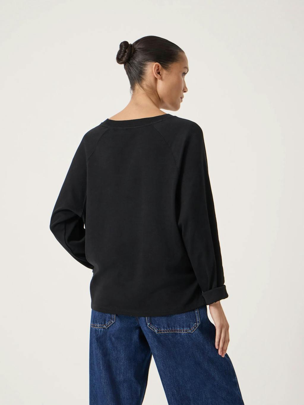 009137-2809-03 Matilda Cotton Raglan Top
