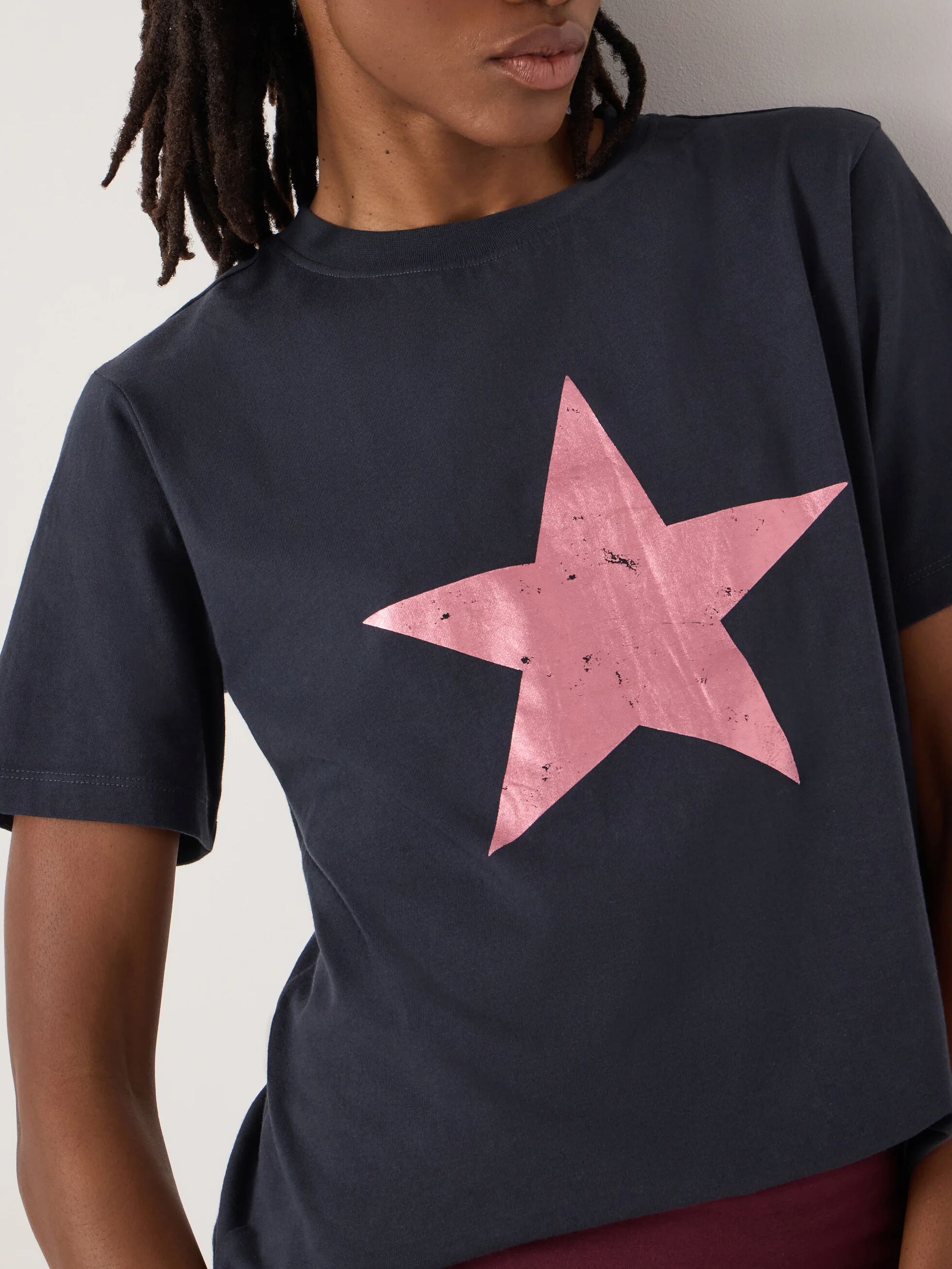 Bea Graphic Star T-Shirt