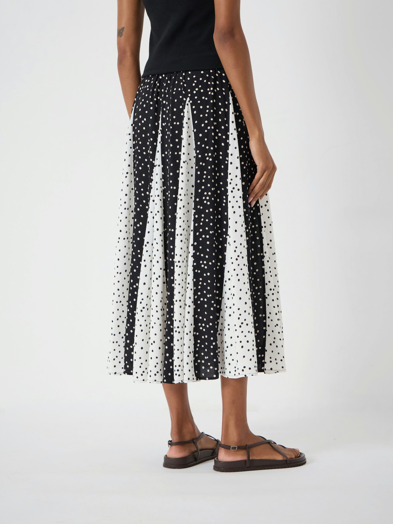 014720-4899-03 Oti Polka Dot Godet Midi Skirt