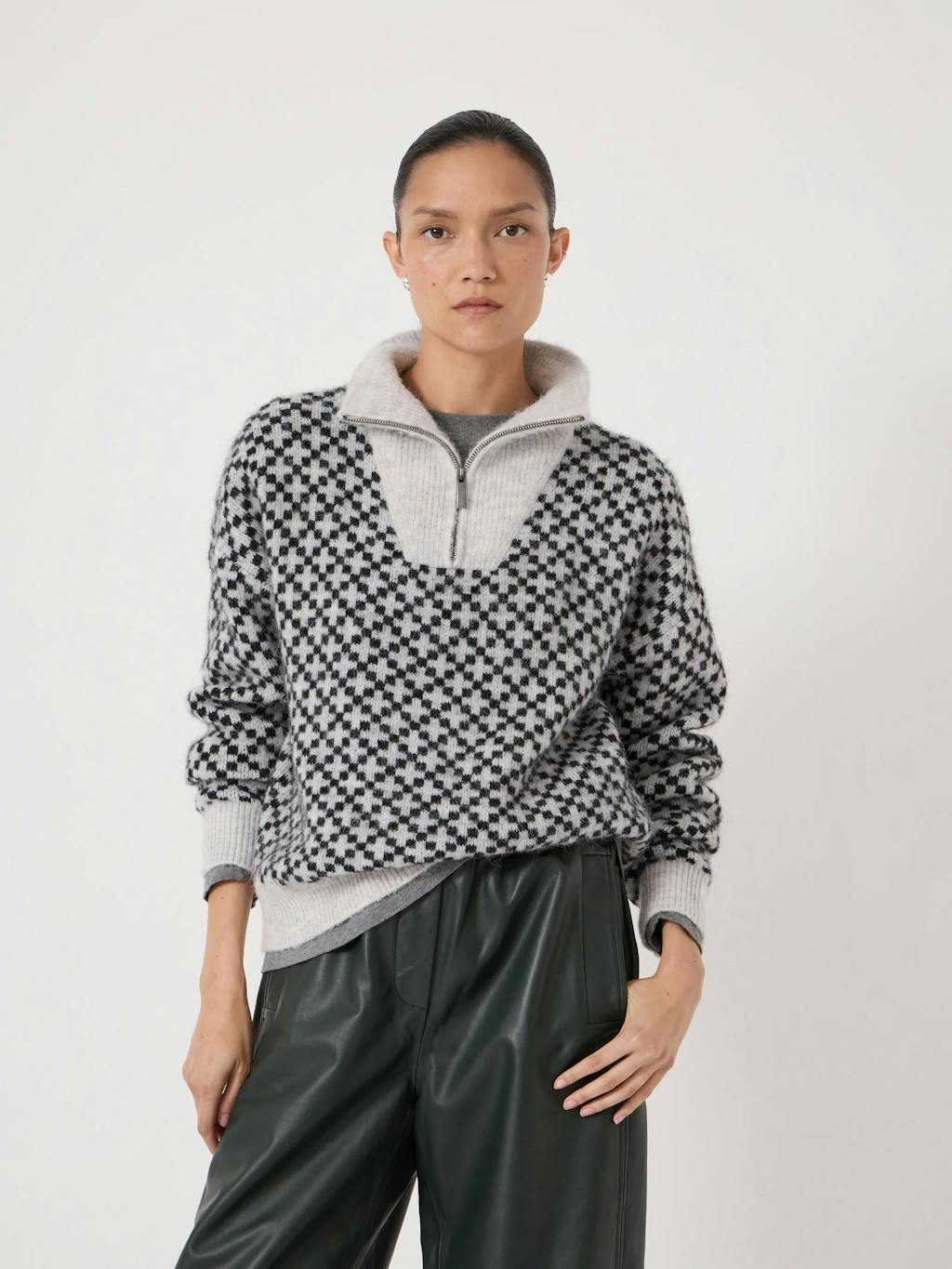 014092-2804-01 Juno Quarter Zip Mono Jacquard Jumper with Wool