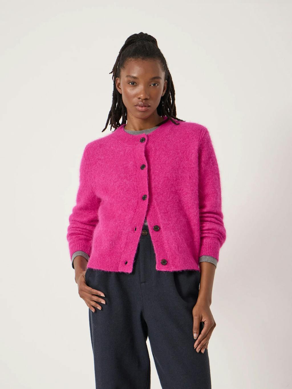 013929-1134-01 Perrin Crew Neck Alpaca Wool Cardigan