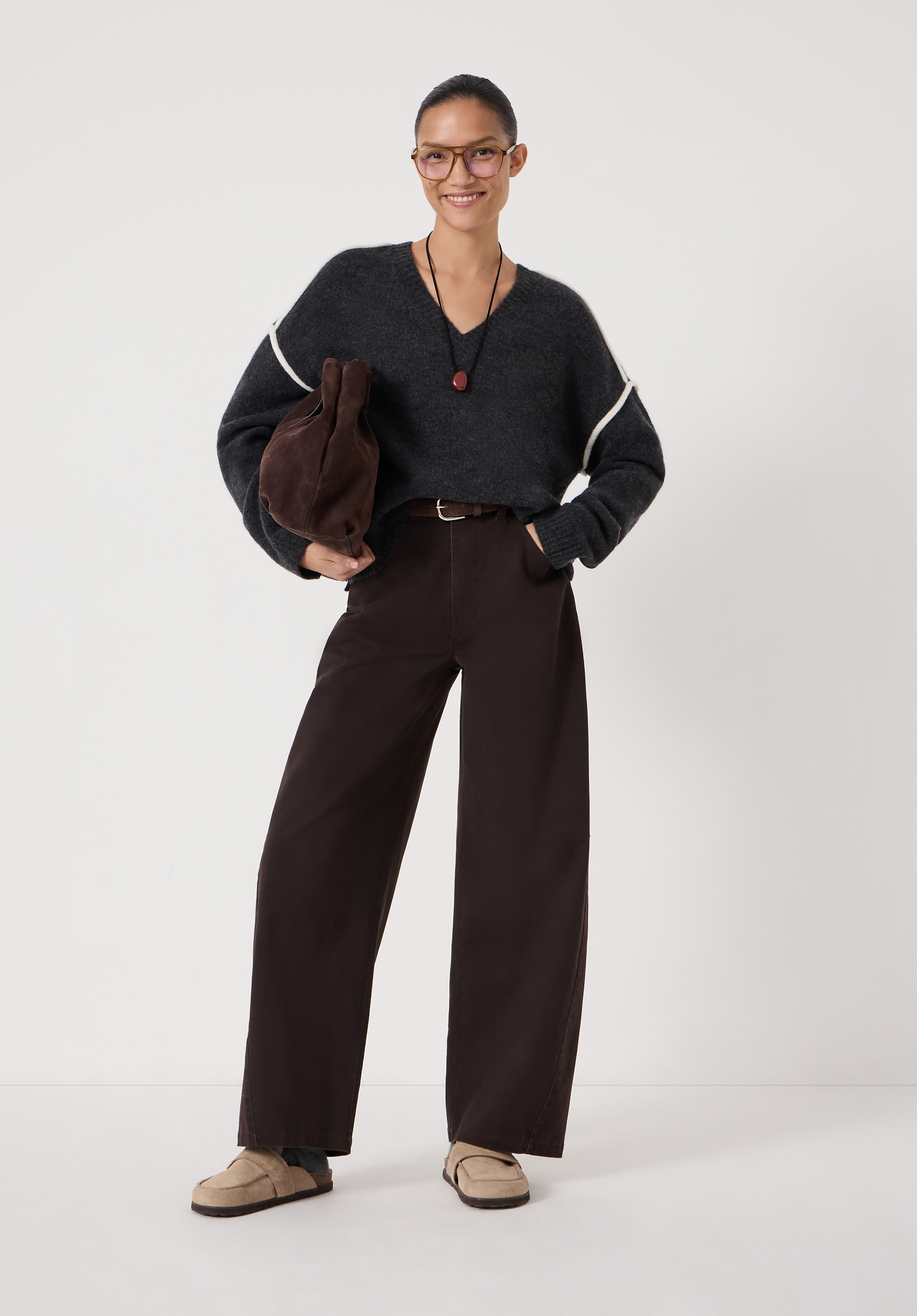 Billie Wool Blend V-Neck Jumper