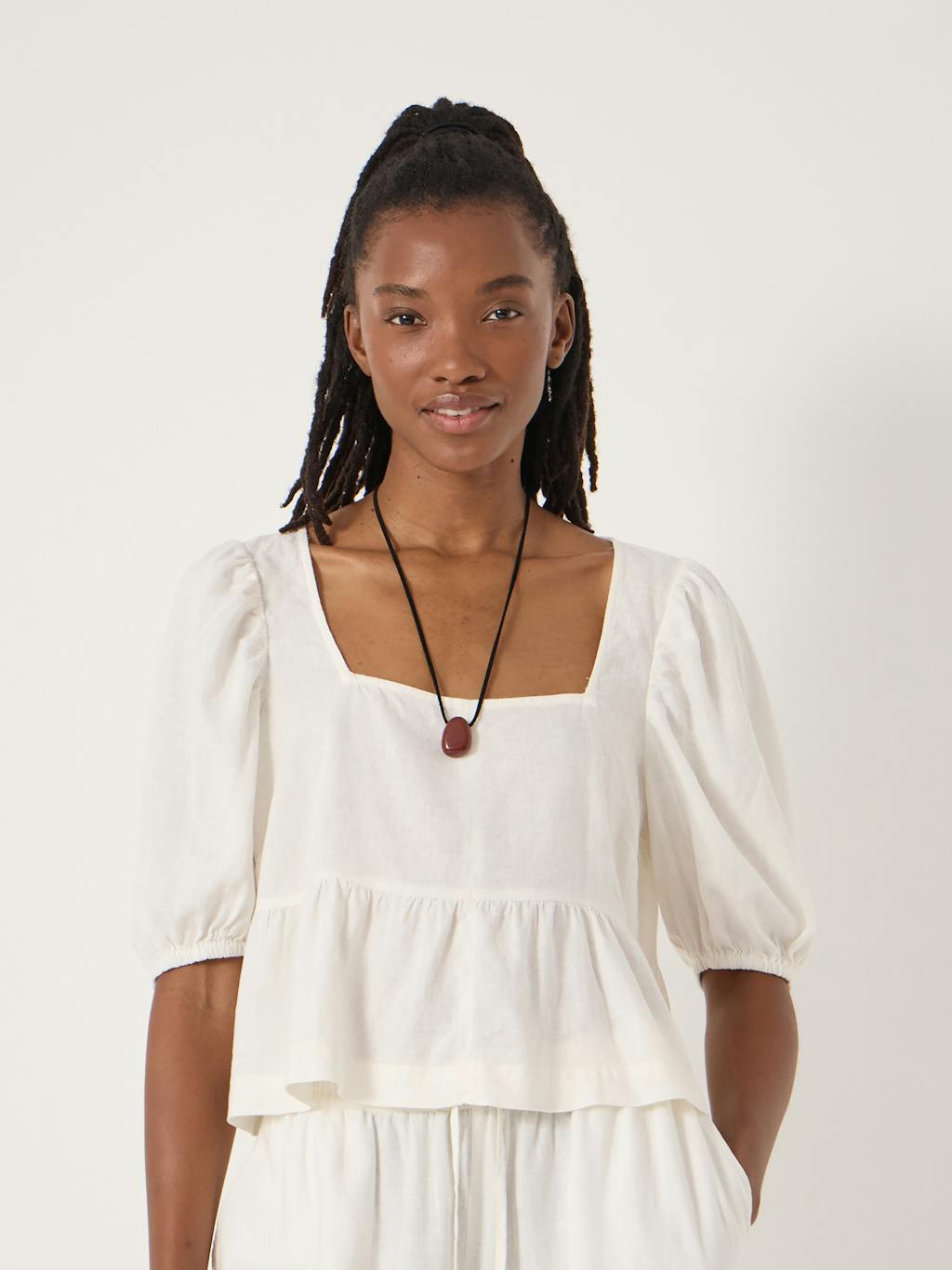 014142-0211-01 Alva Puff Sleeve Linen Beach Top (Pearl White)
