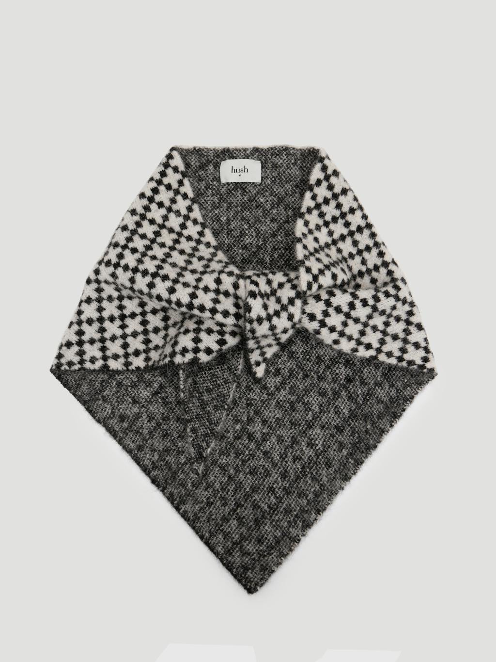 014775-2809-07 Jacquard Triangle Scarf