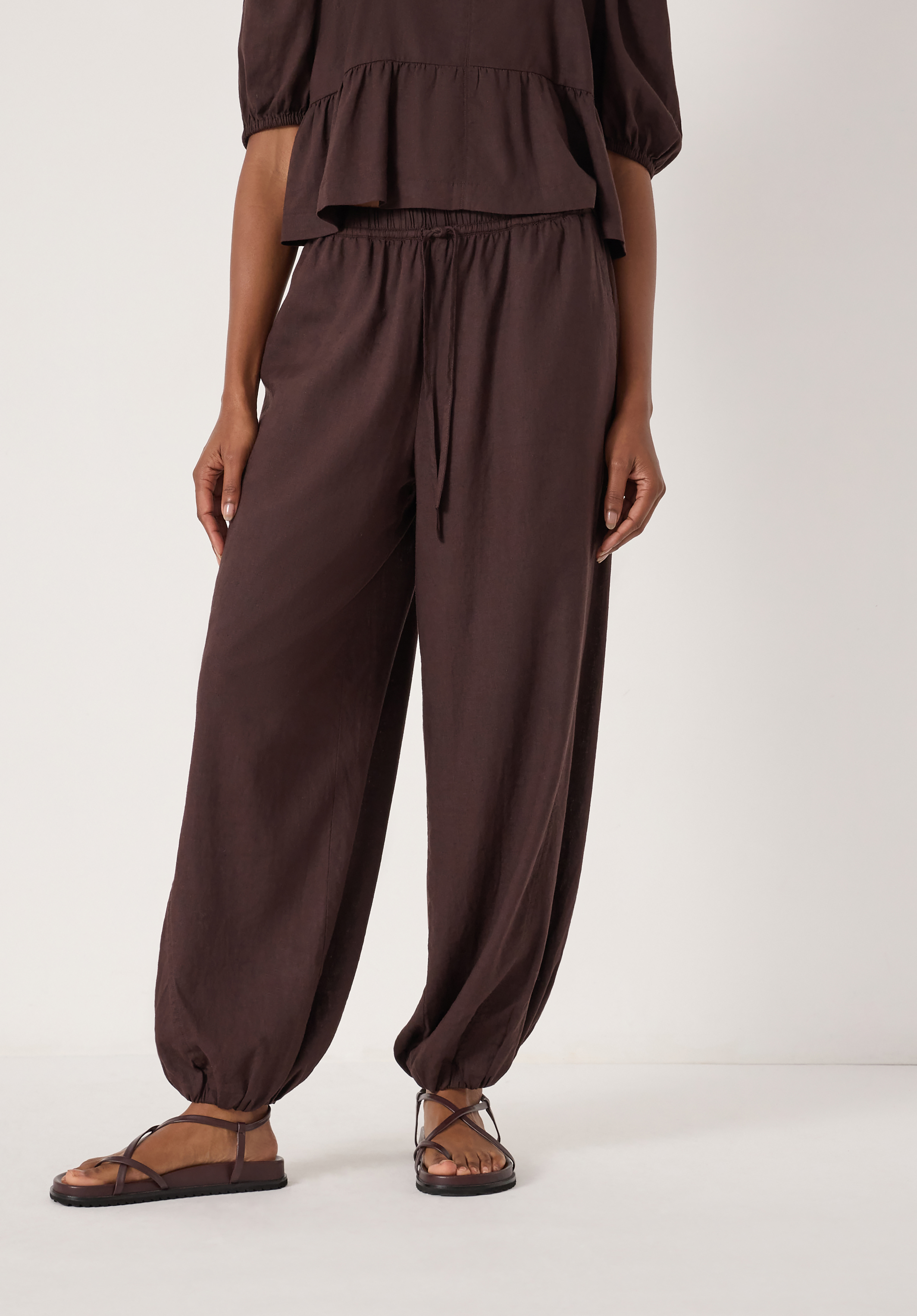 Tove Linen Balloon Beach Trousers