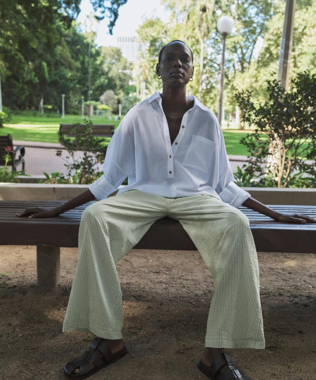 Journal article outfit image