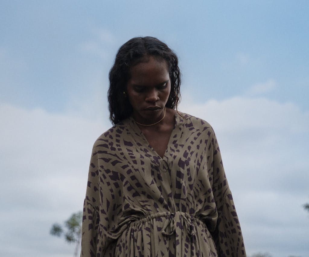 Journal article outfit image