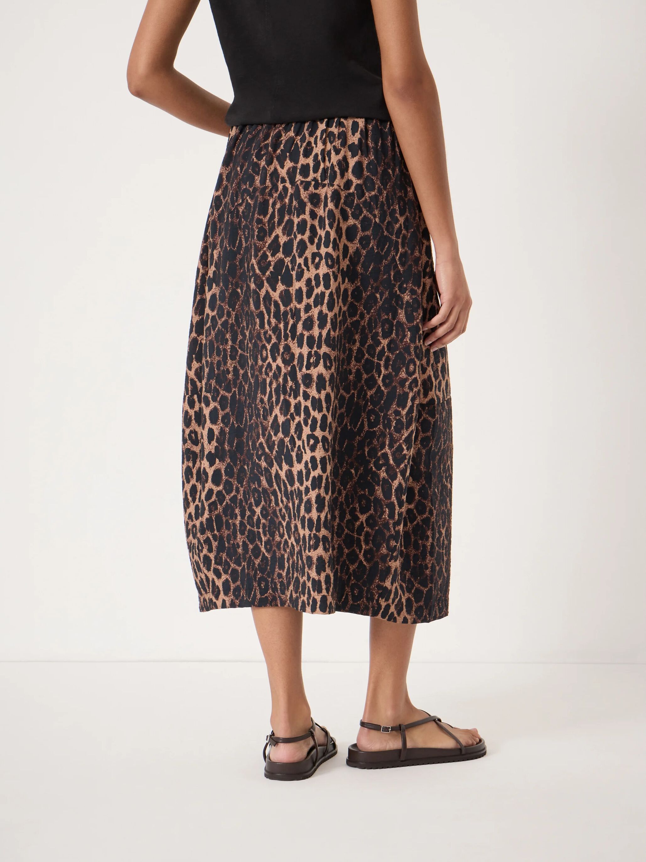 Liddie Air Flow Barrel Midi Skirt