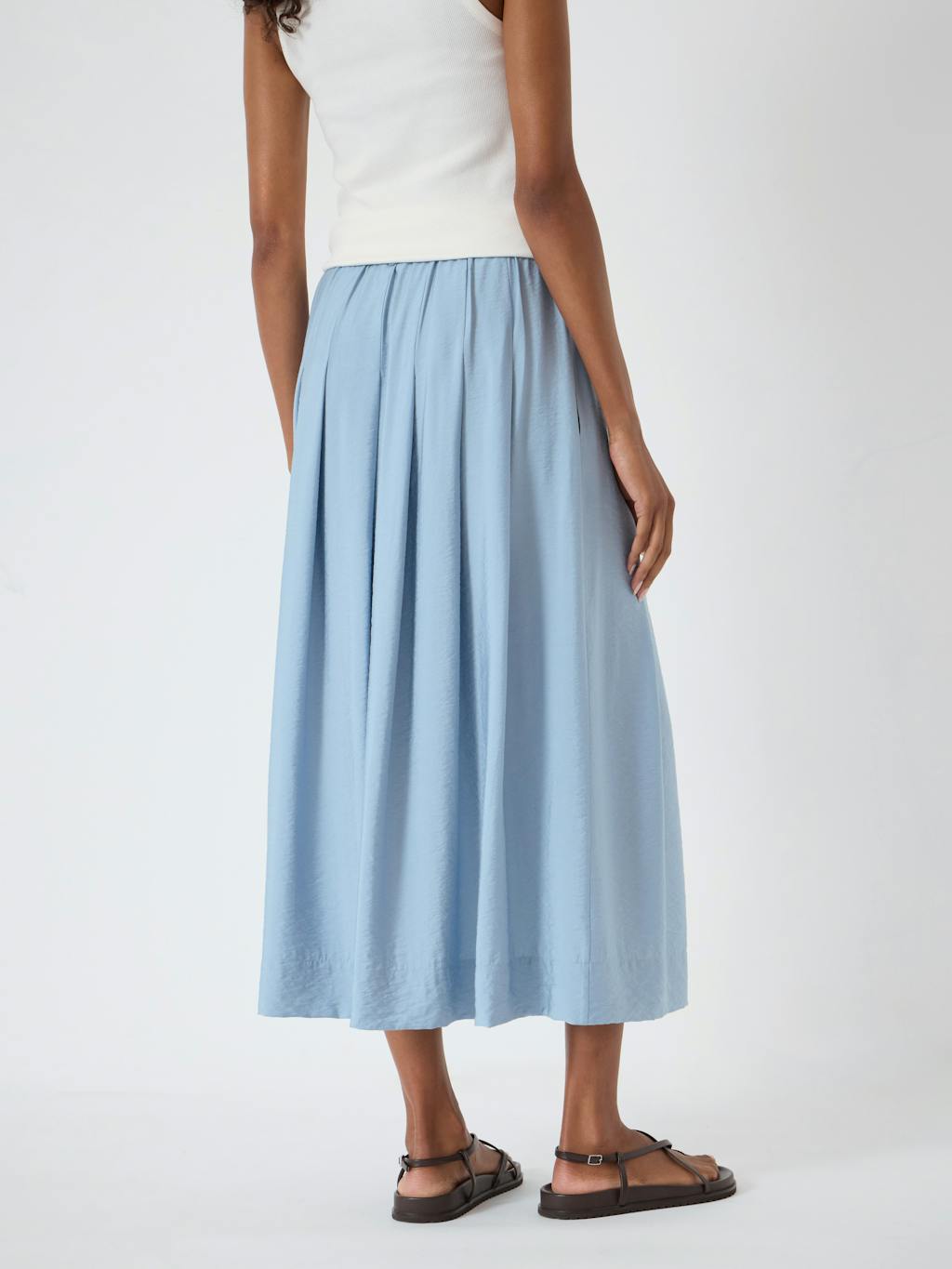 014307-1631-03 Ivy Pleated Air Flow Midi Skirt