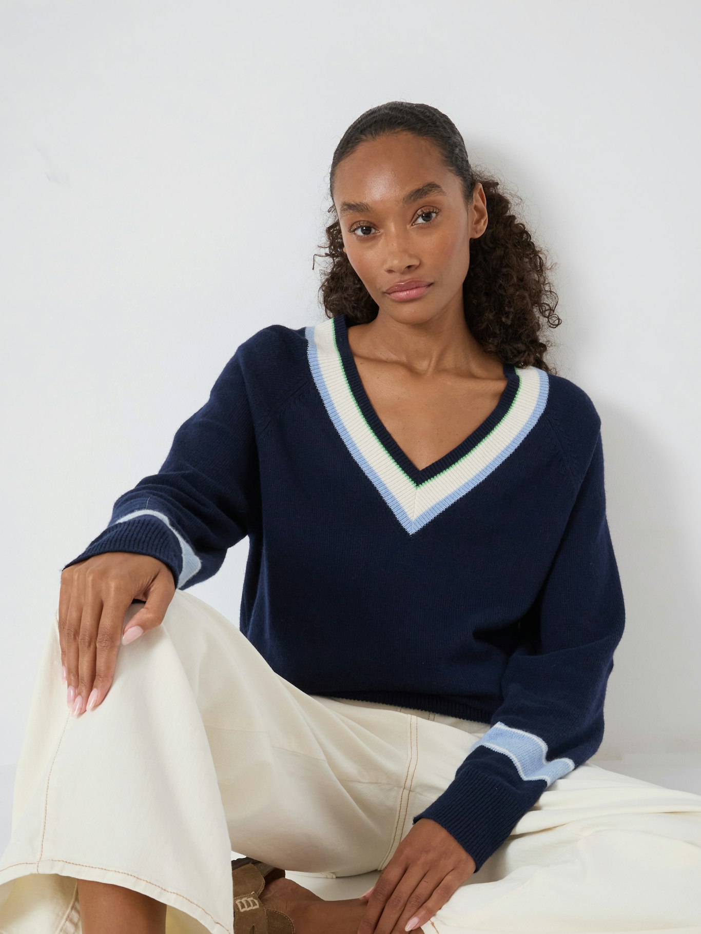 014788-1658-04 Freddie Wool Blend Contrast Trim Jumper