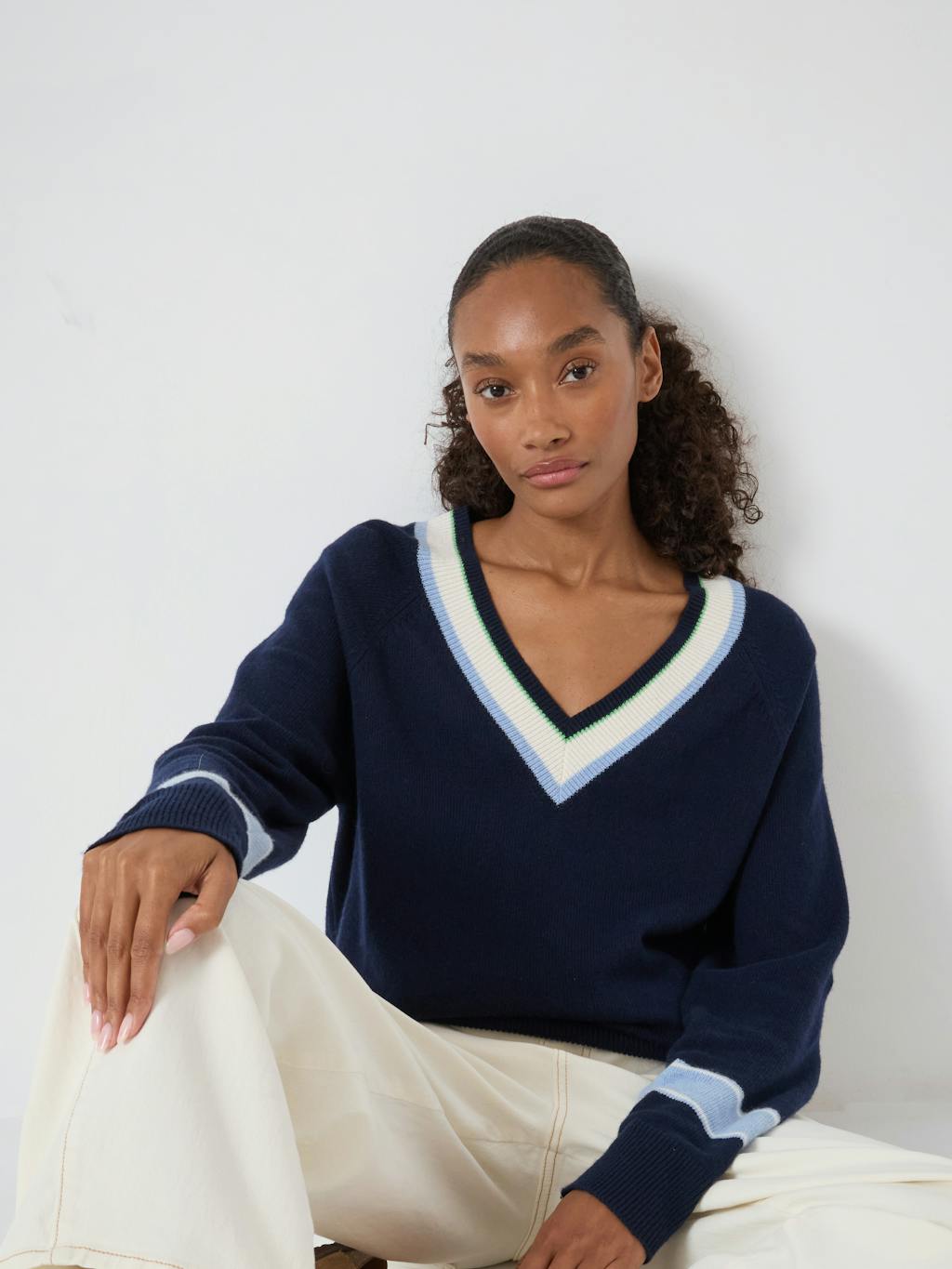 014788-1658-04 Freddie Wool Blend Contrast Trim Jumper