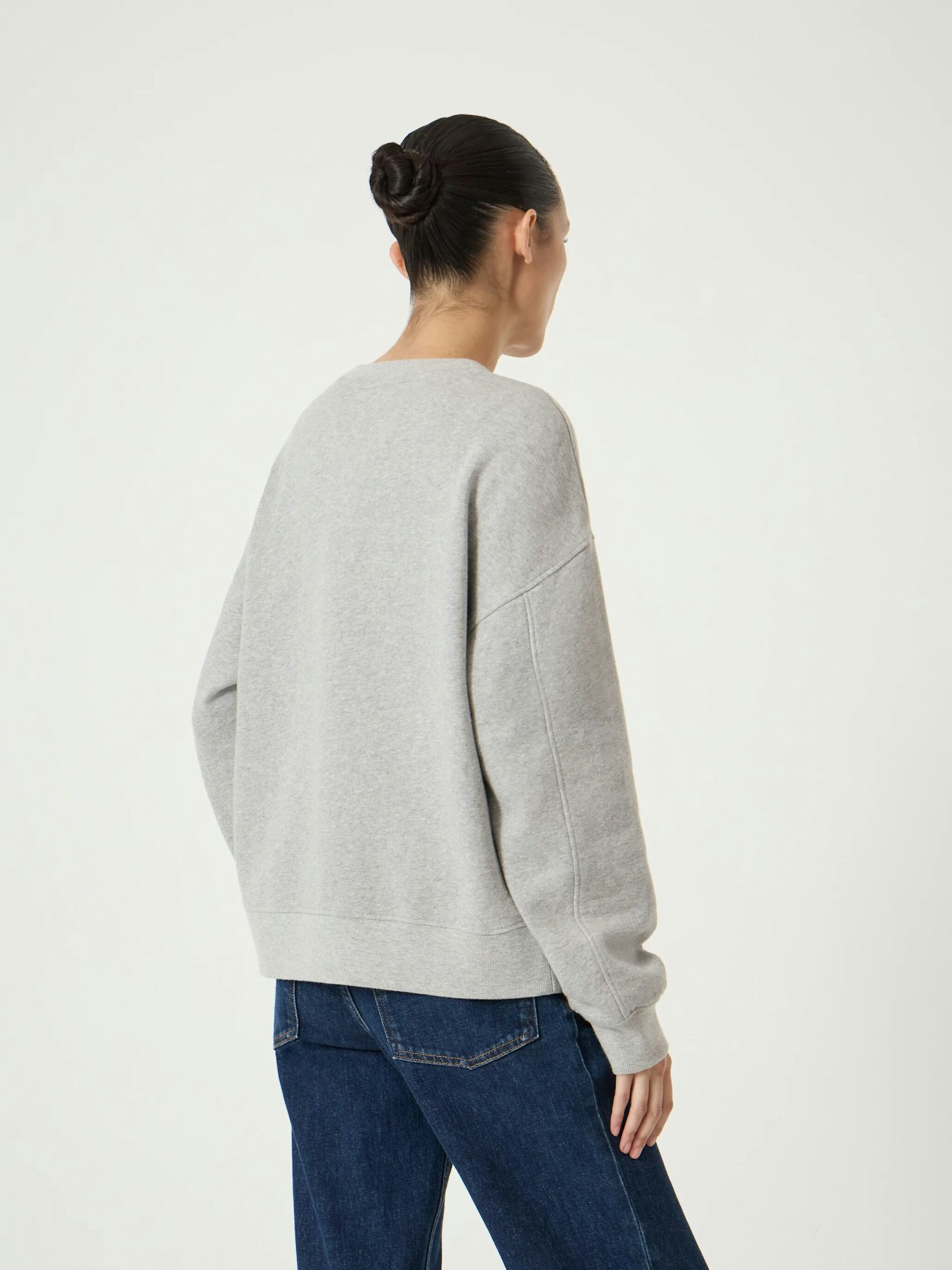 015267-4426-03 Moderately Social Embroidered Graphic Cotton Sweatshirt